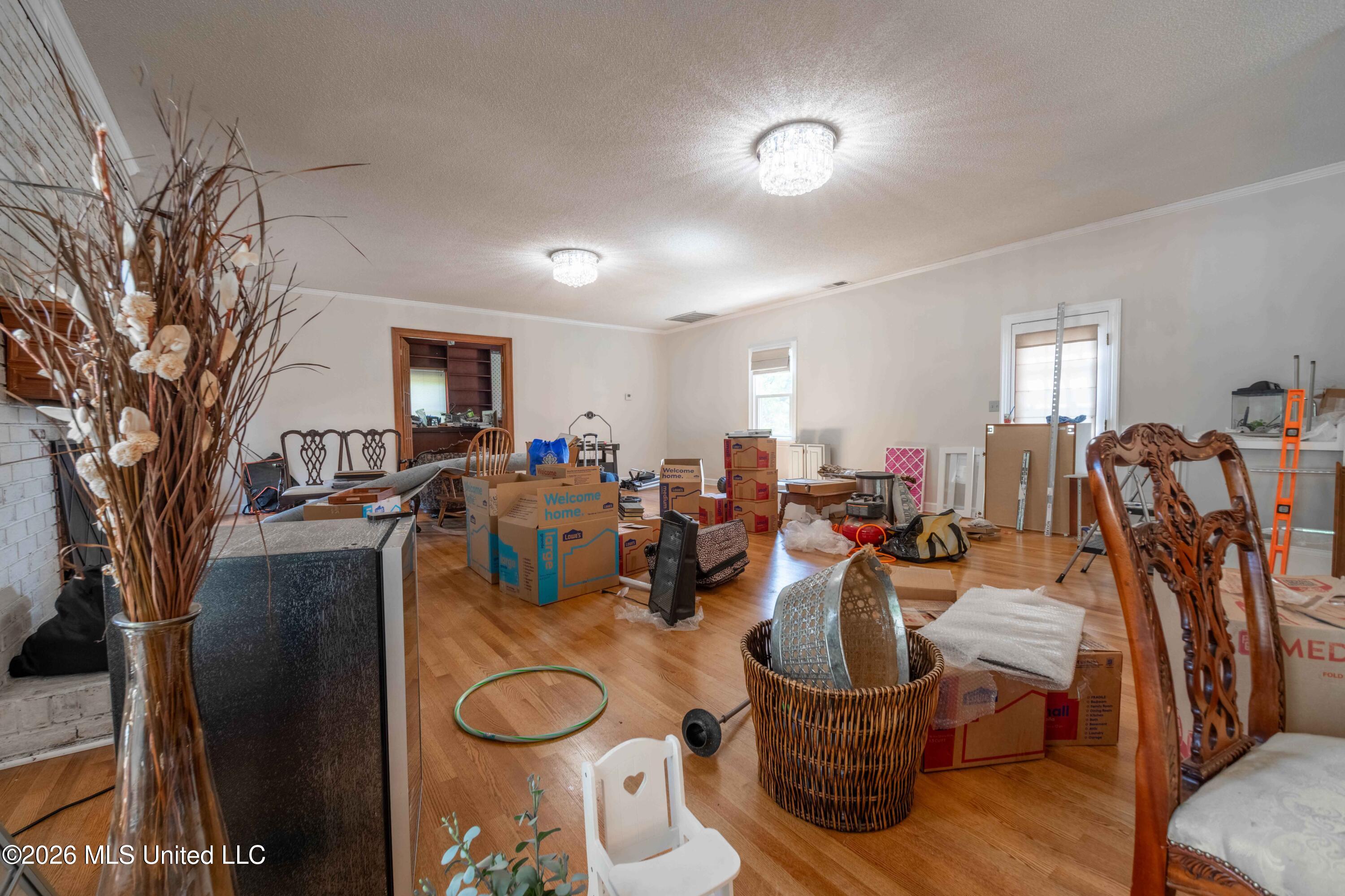 147 Singing Trees Road Property Photo 30