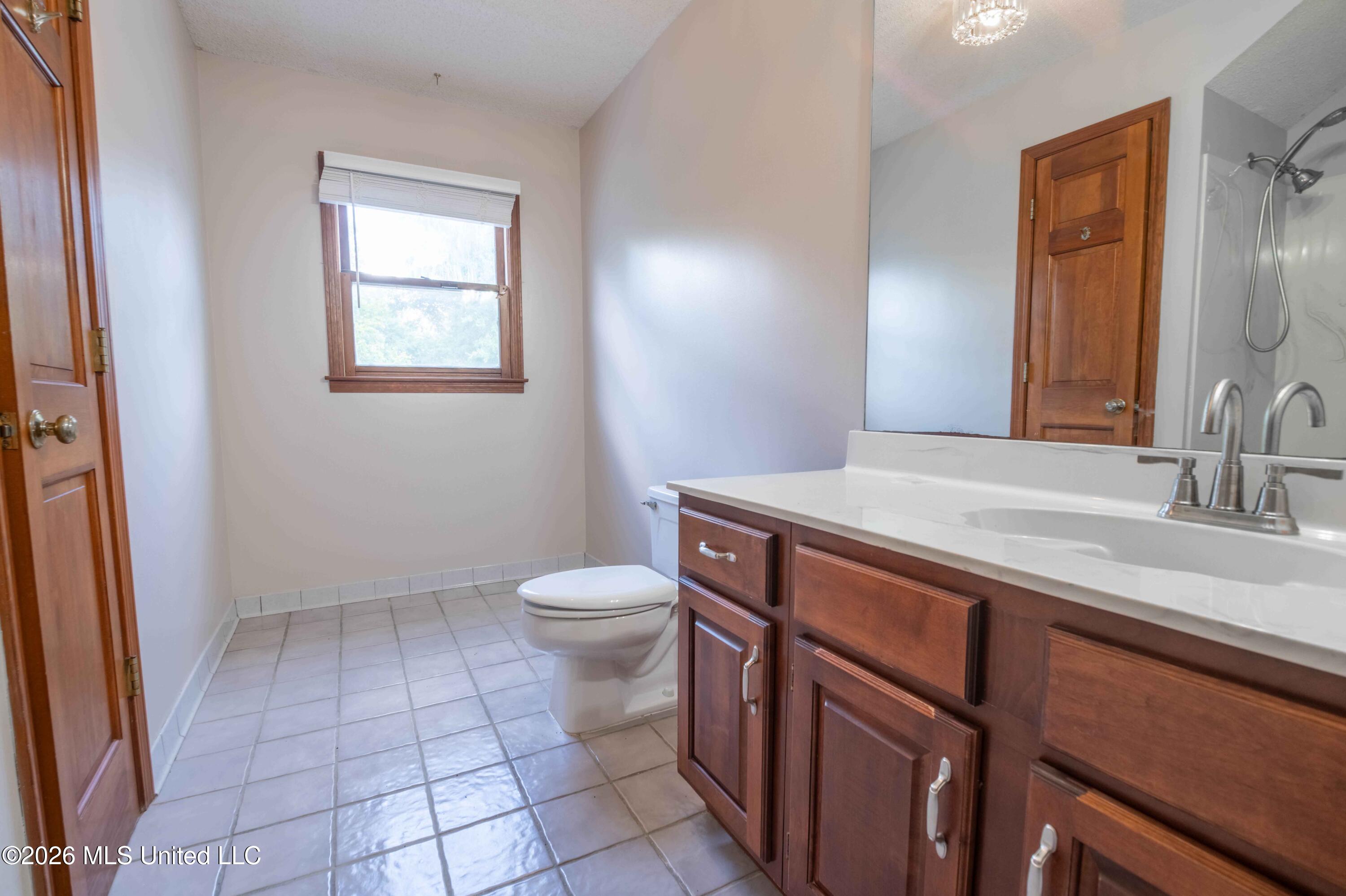 147 Singing Trees Road Property Photo 42