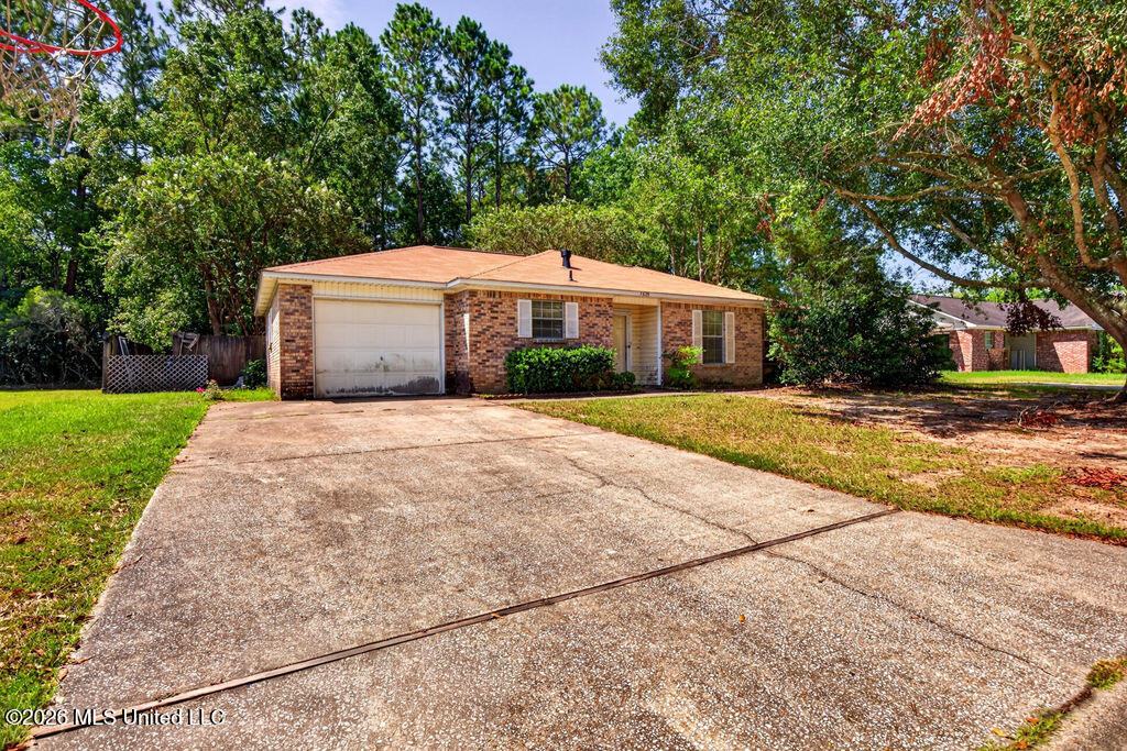 1629 Springridge Road Property Photo 4