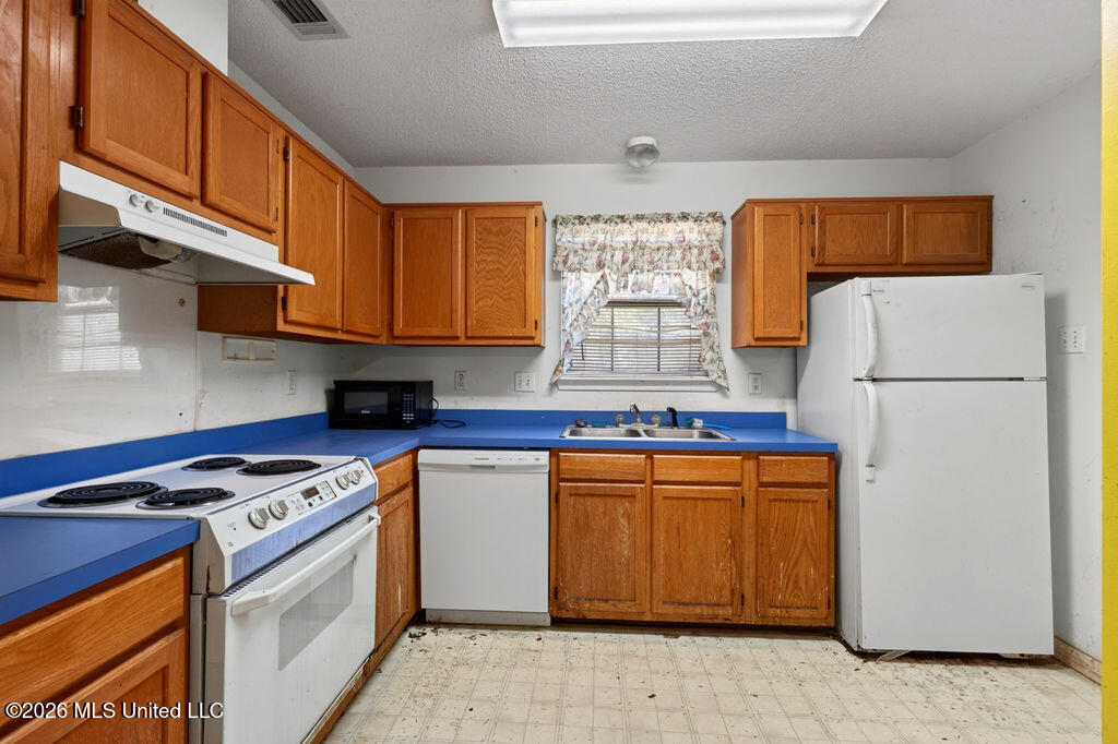1629 Springridge Road Property Photo 6