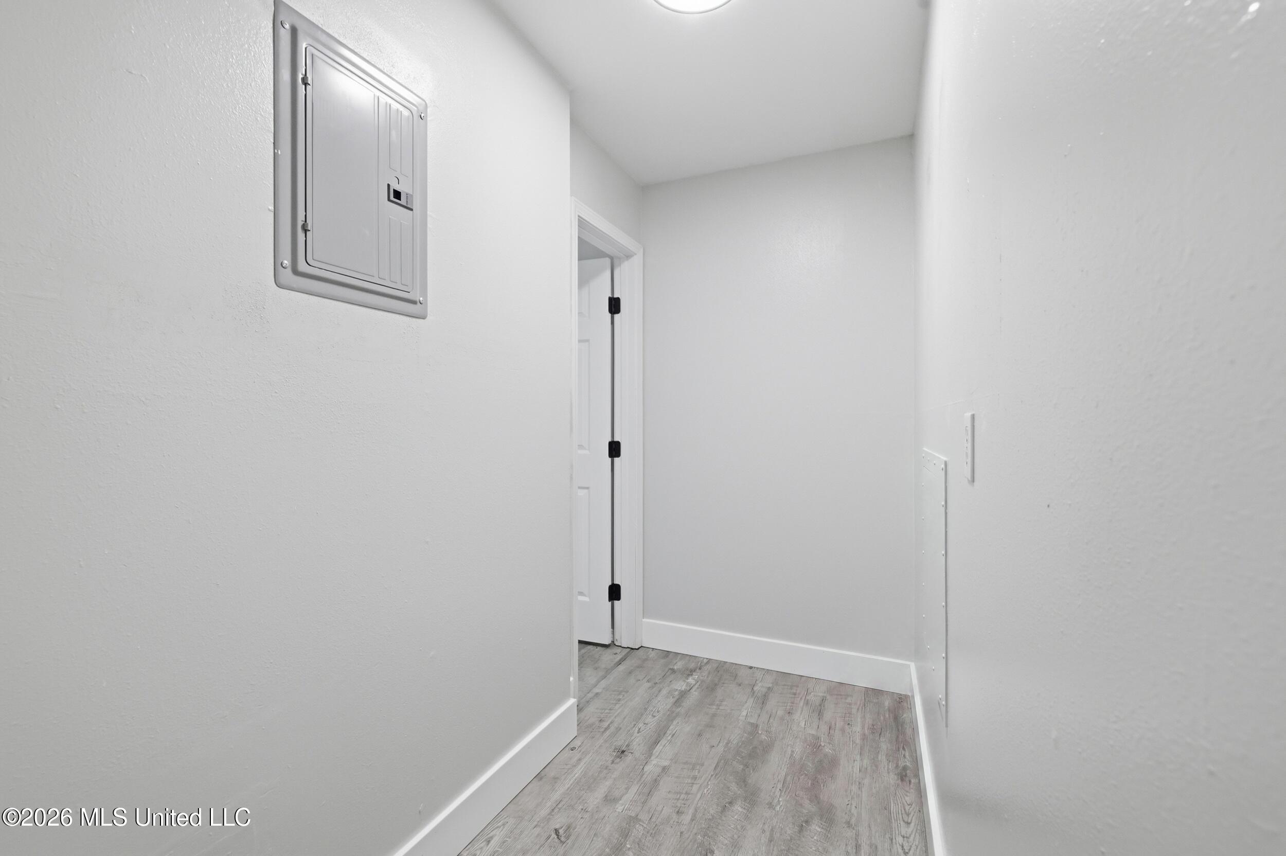 16013 Waycross Drive Property Photo 17