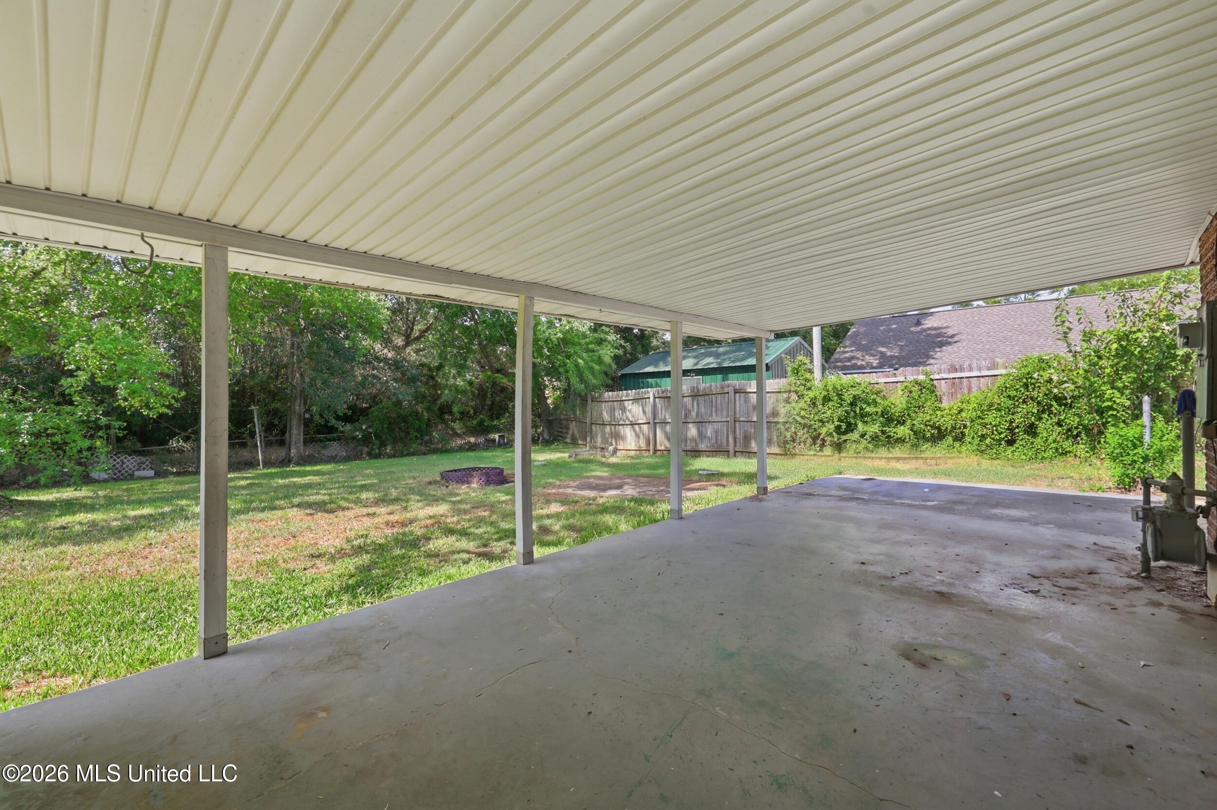16013 Waycross Drive Property Photo 31