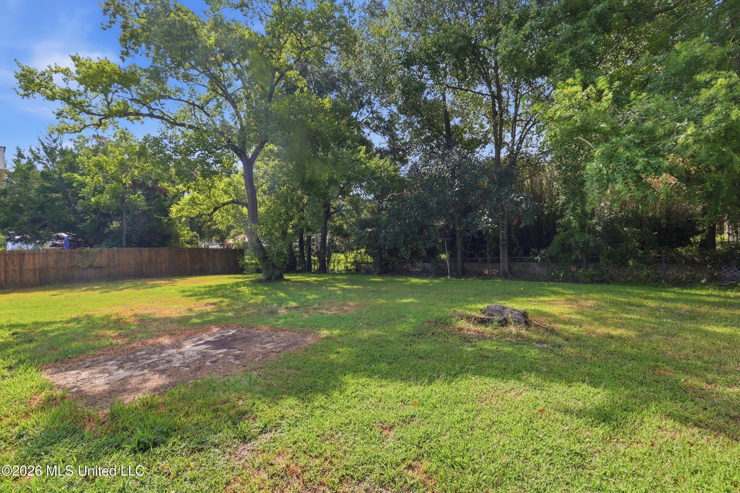 16013 Waycross Drive Property Photo 32