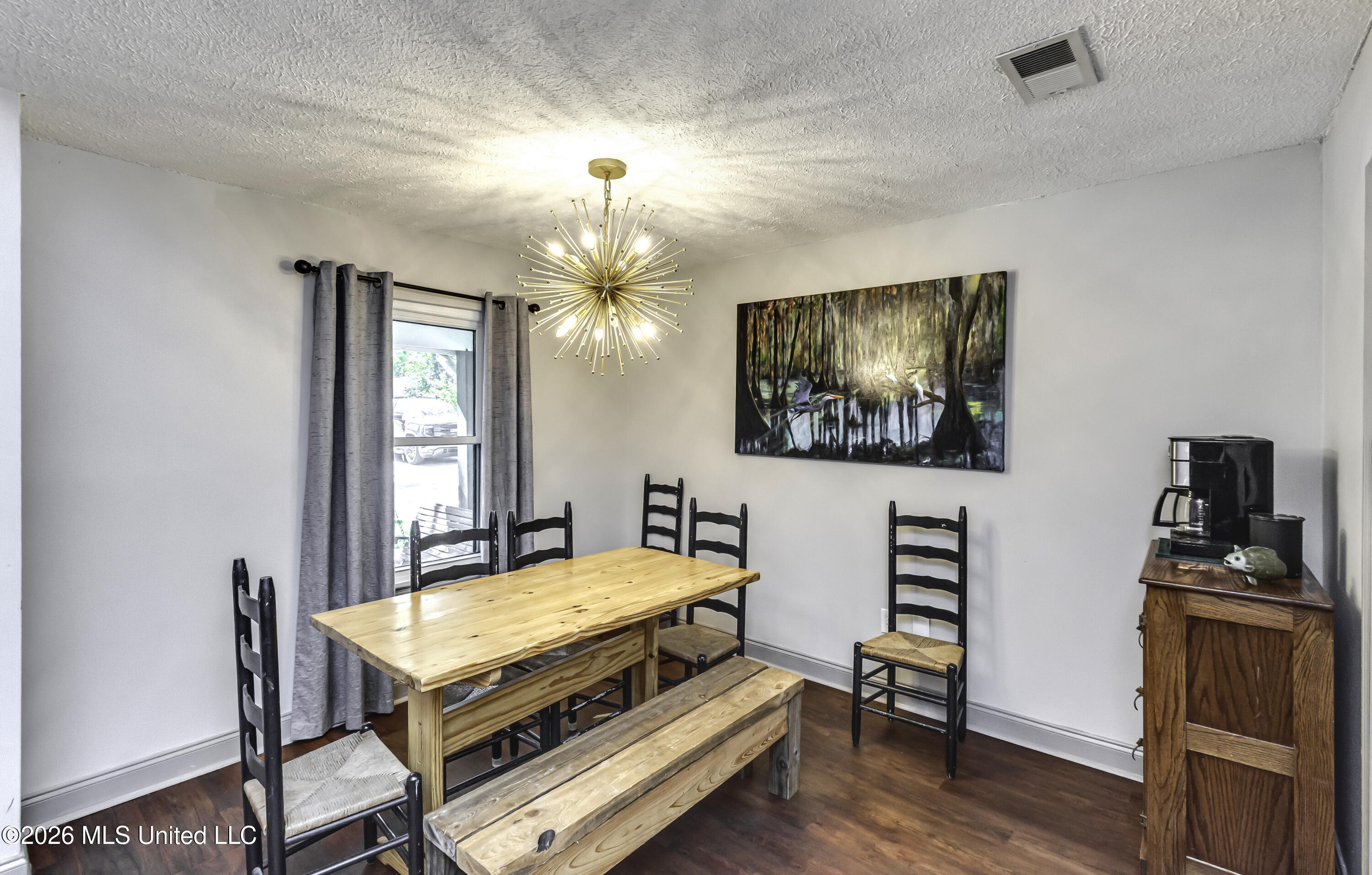 103 Falcon Court Property Photo 25