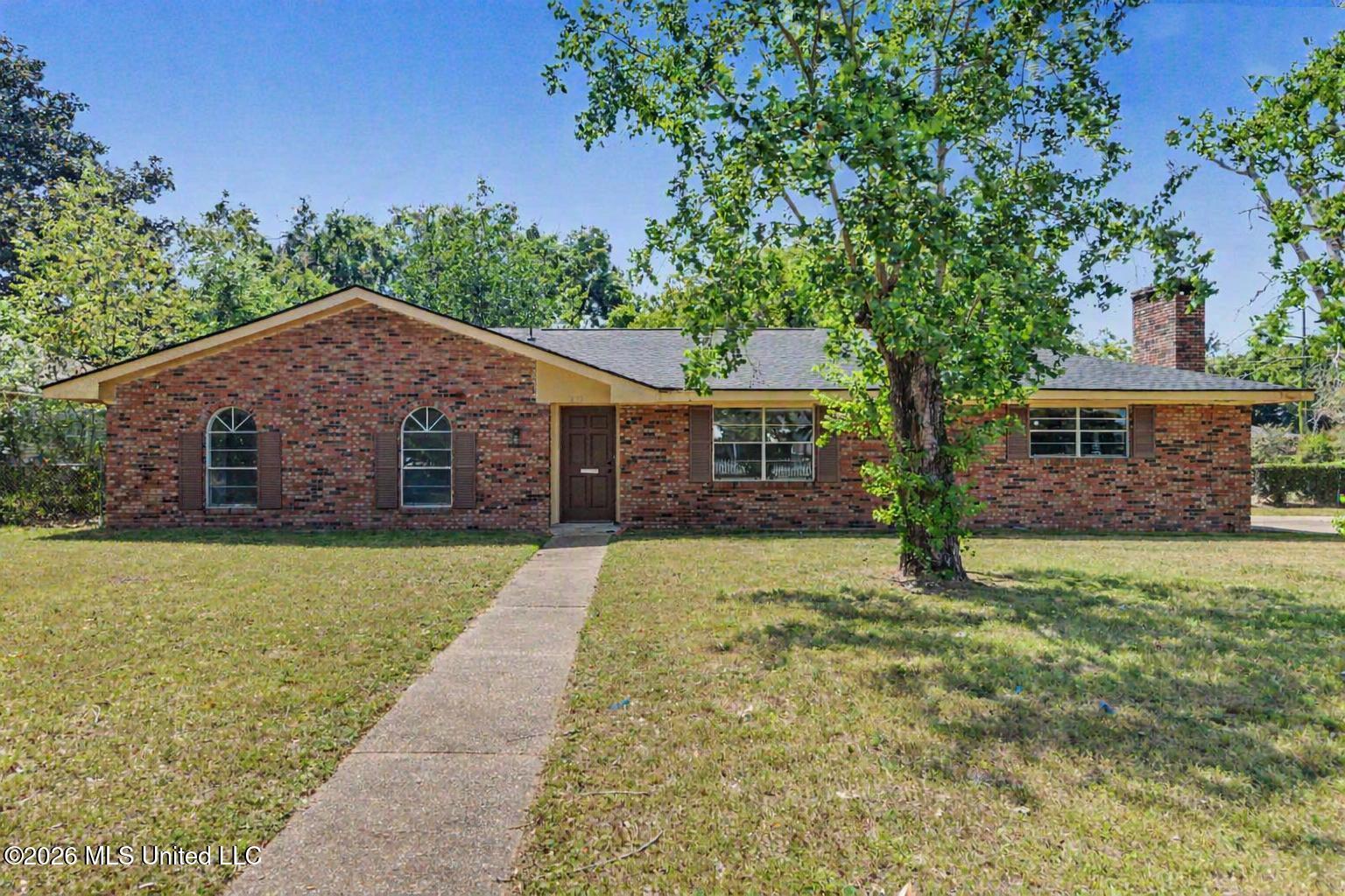 1525 31st Avenue Property Photo 1