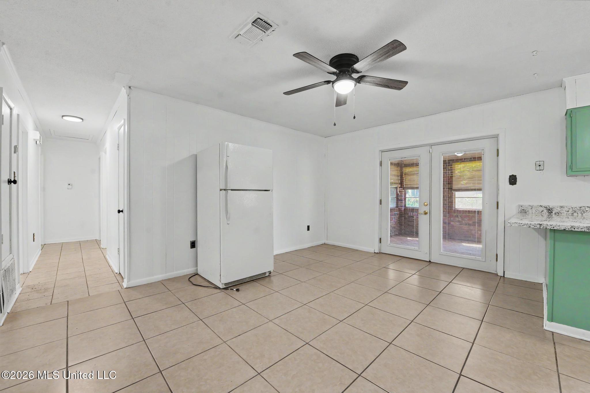 1525 31st Avenue Property Photo 11