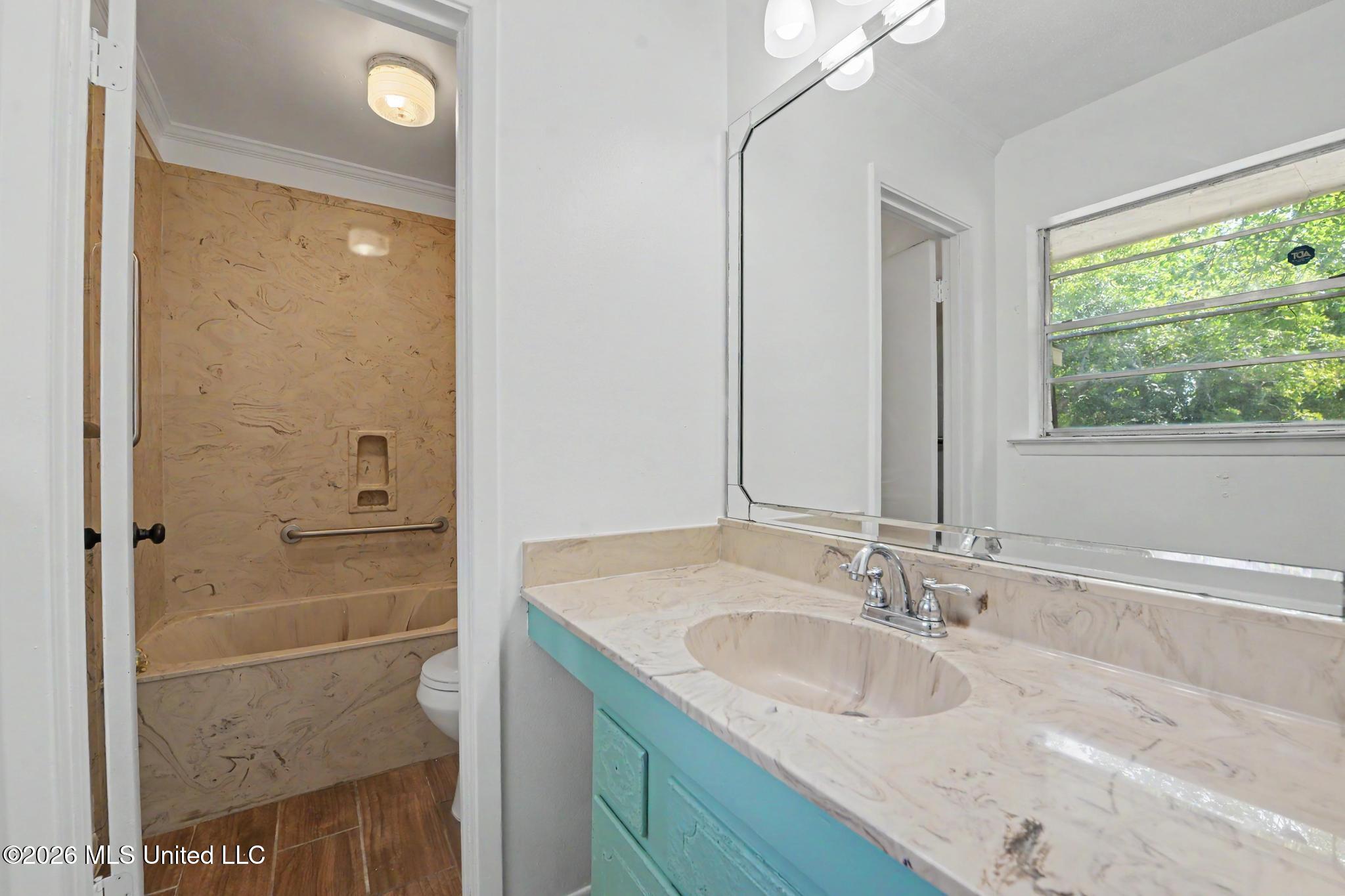1525 31st Avenue Property Photo 14