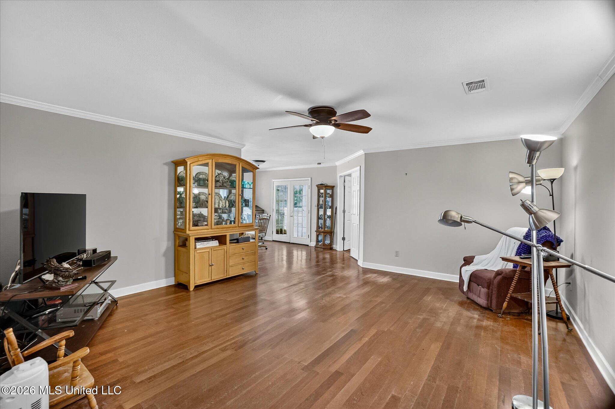 9528 Poni Place Property Photo 2