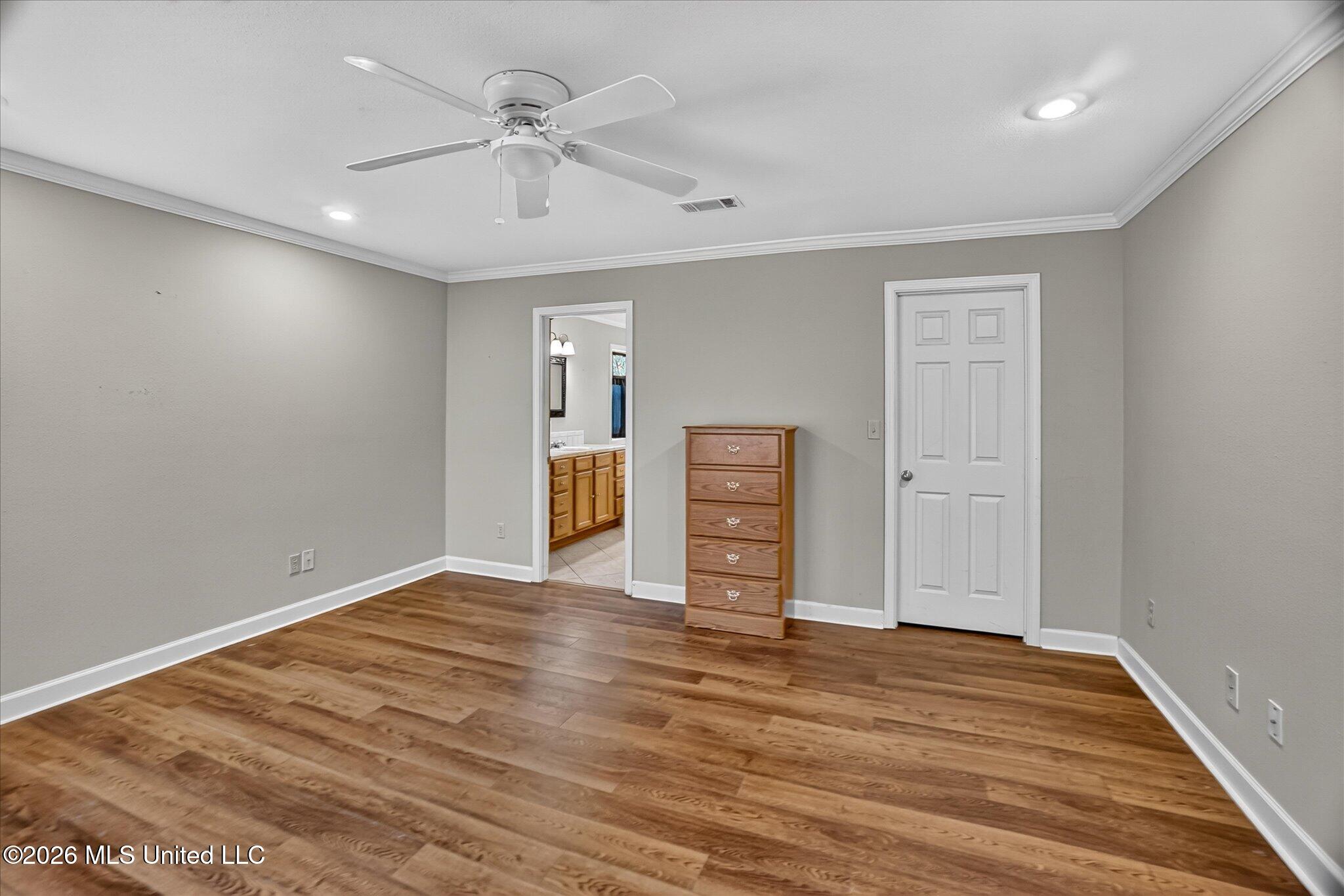 9528 Poni Place Property Photo 8