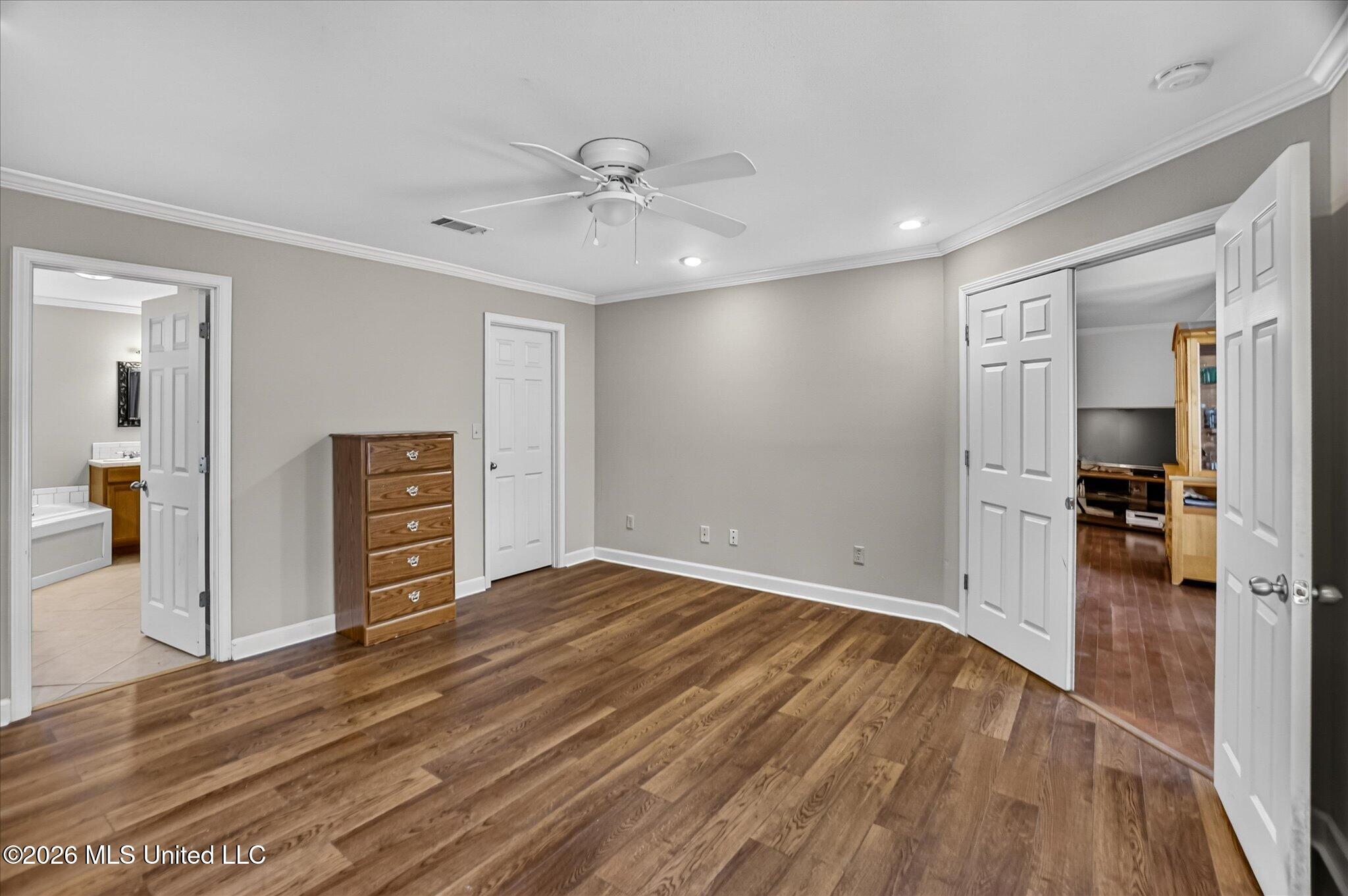 9528 Poni Place Property Photo 10