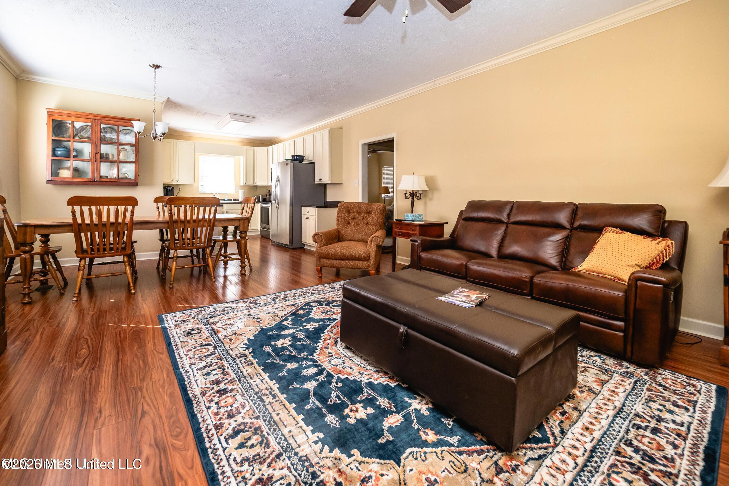 511 Mccluer Road Property Photo 4