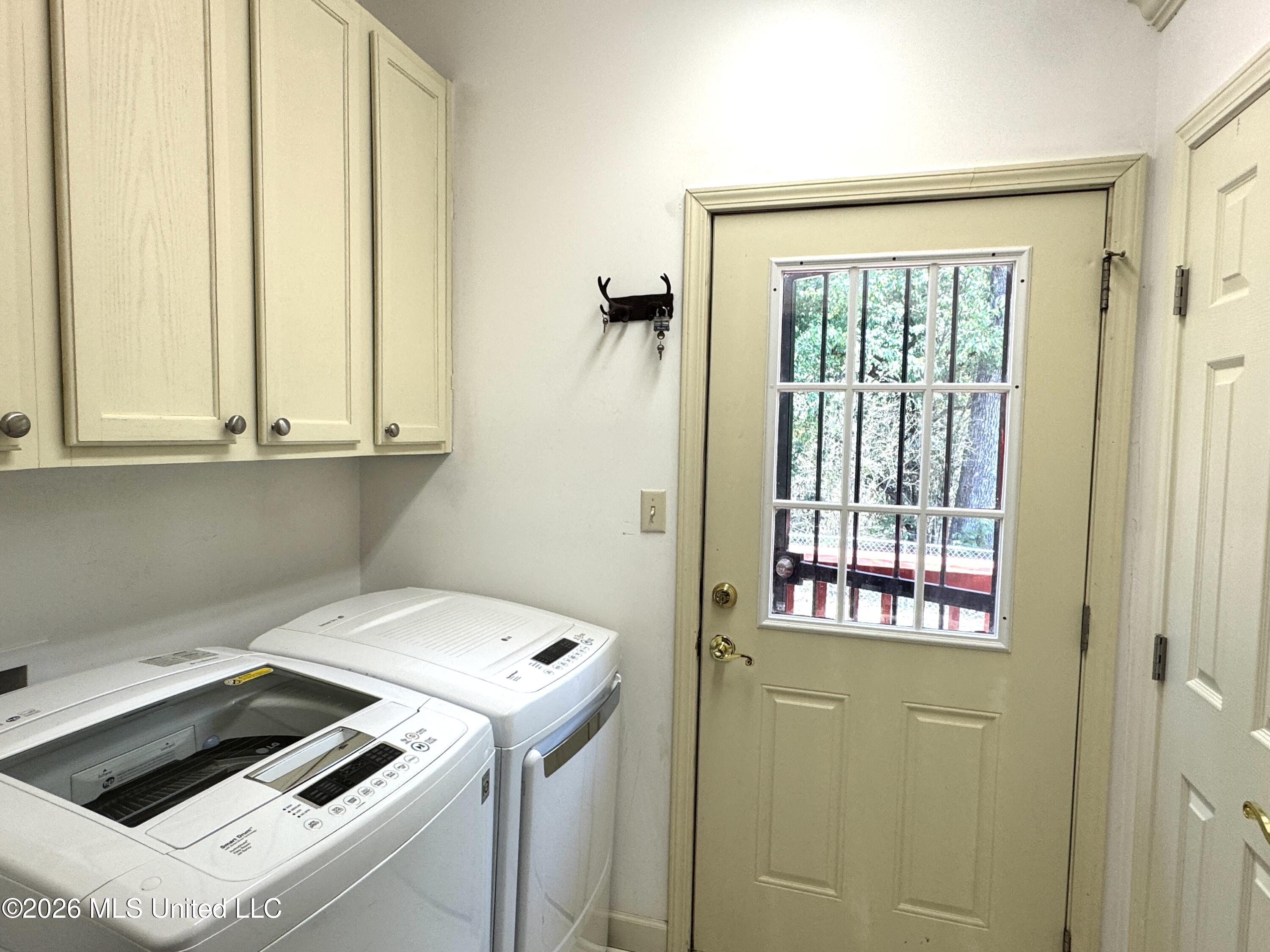 511 Mccluer Road Property Photo 12