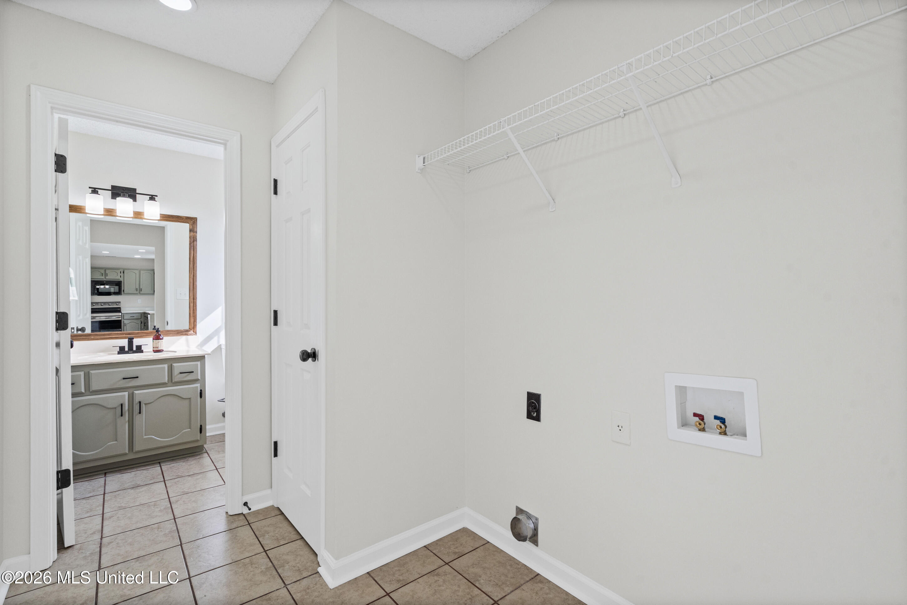 7676 Bramble Lane Property Photo 12