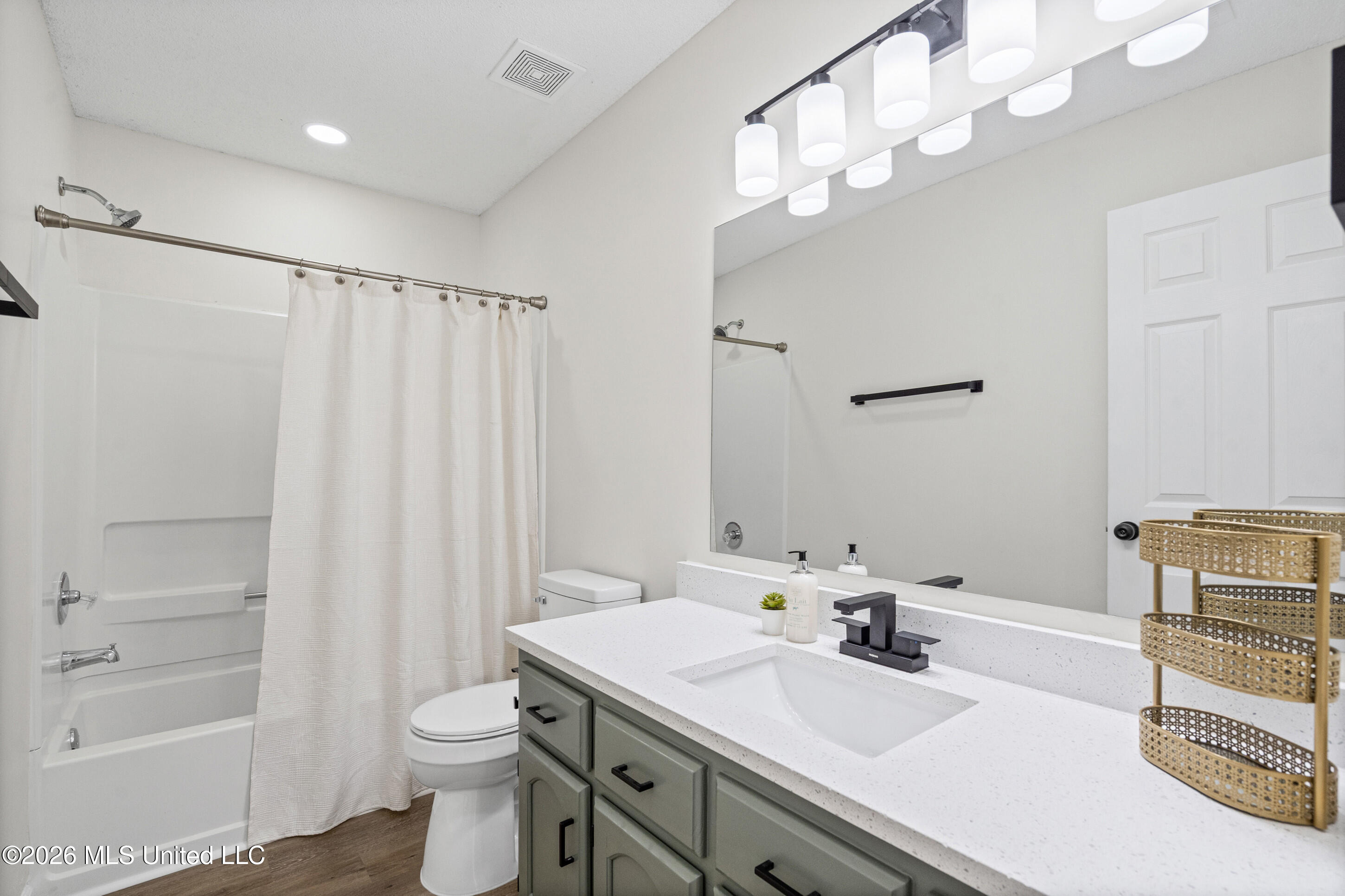 7676 Bramble Lane Property Photo 19