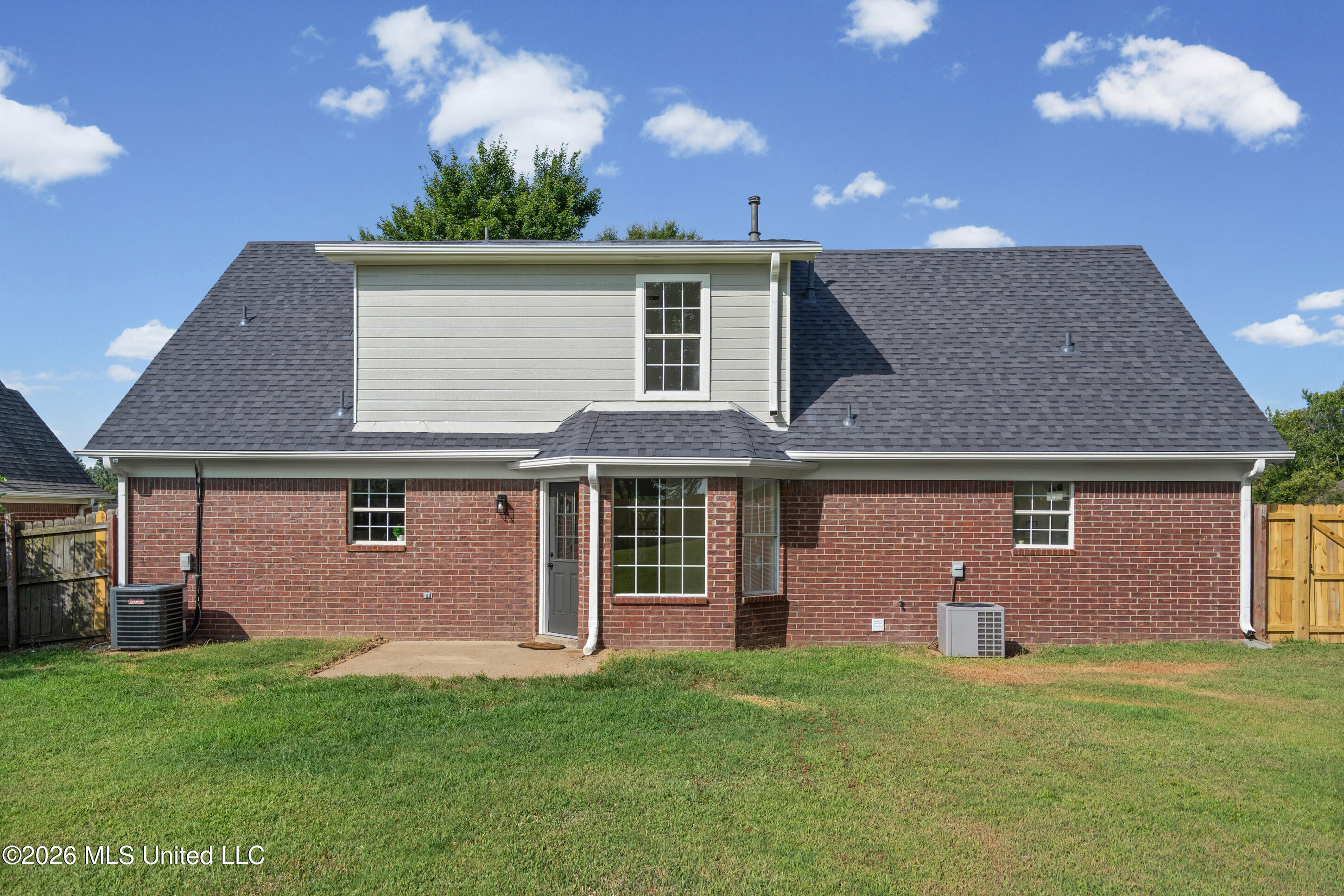 7676 Bramble Lane Property Photo 24