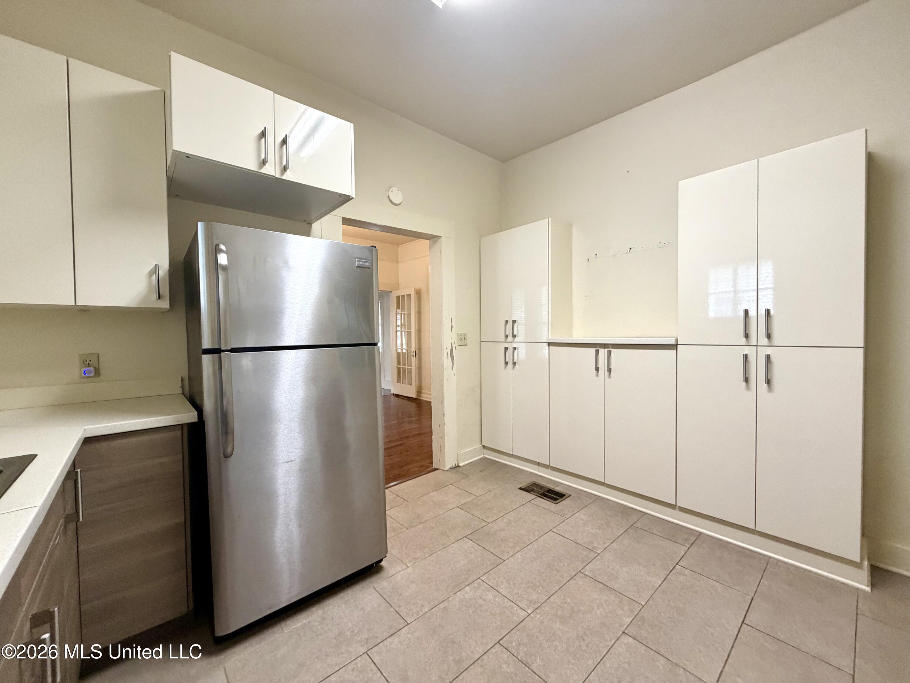 316 Becker Street Property Photo 11