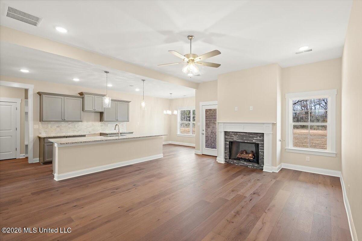 302 Wells Drive Property Photo 8