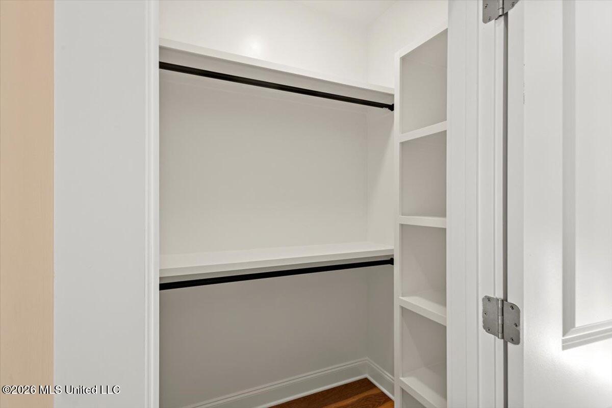 302 Wells Drive Property Photo 17