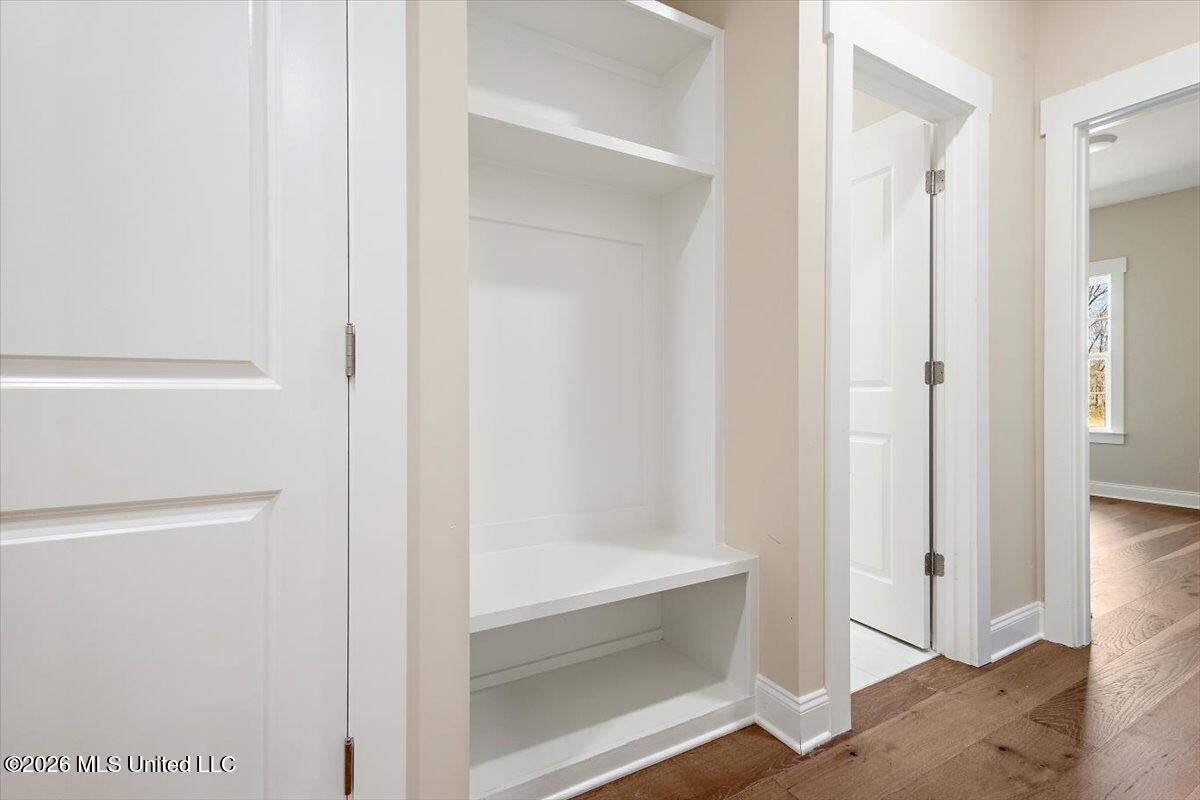 302 Wells Drive Property Photo 28