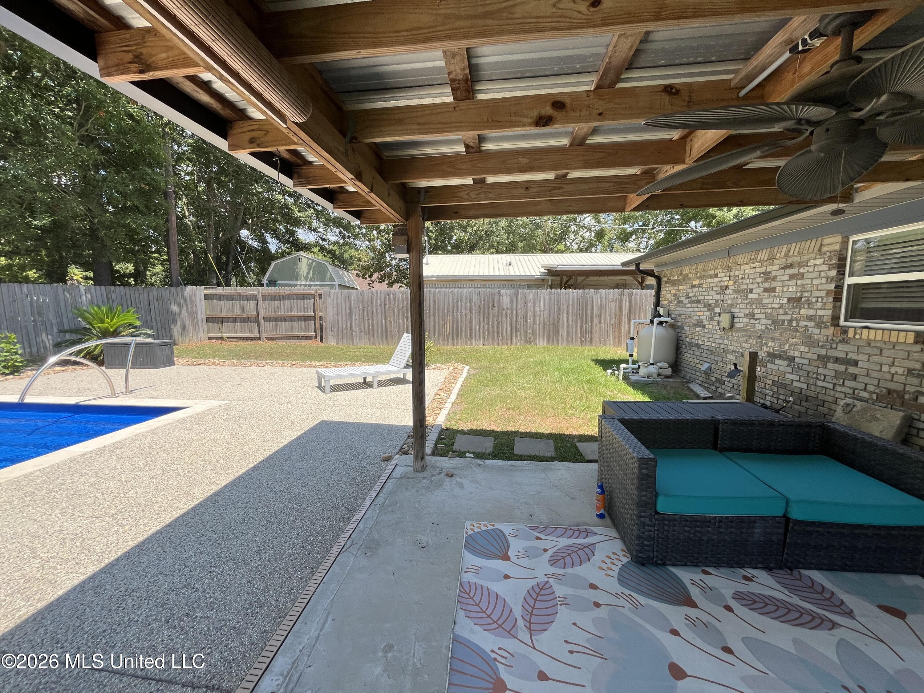 102 Francisco Court Property Photo 16