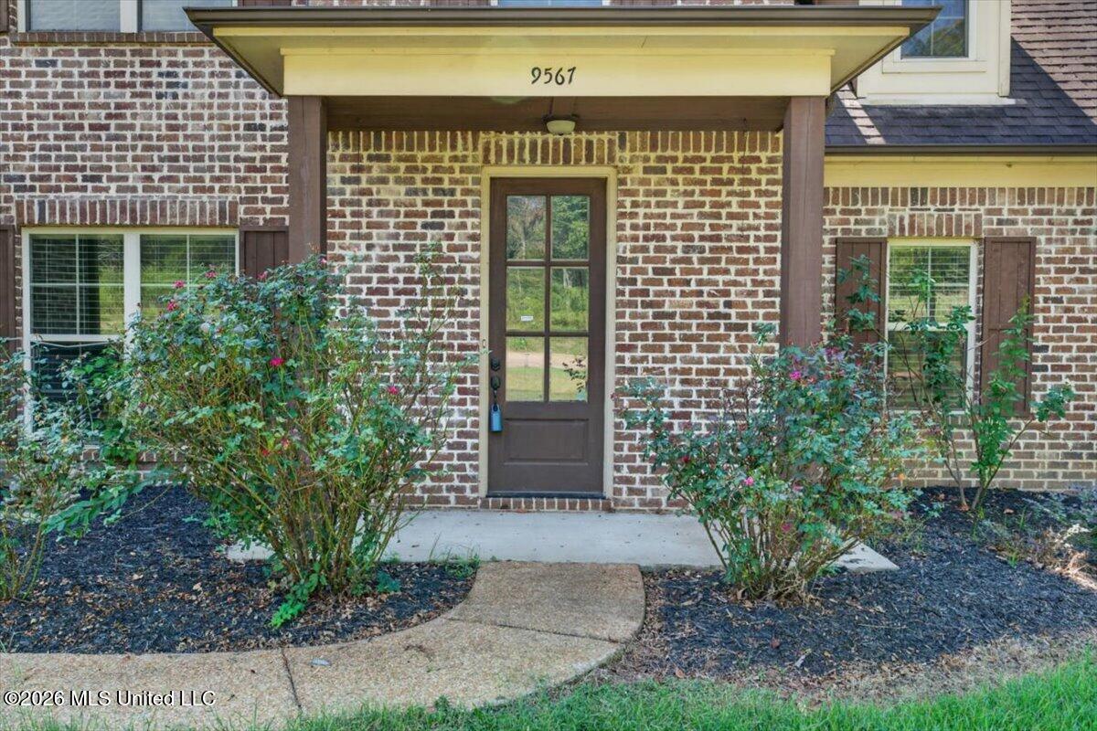 9567 Holly Springs Road Property Photo 3
