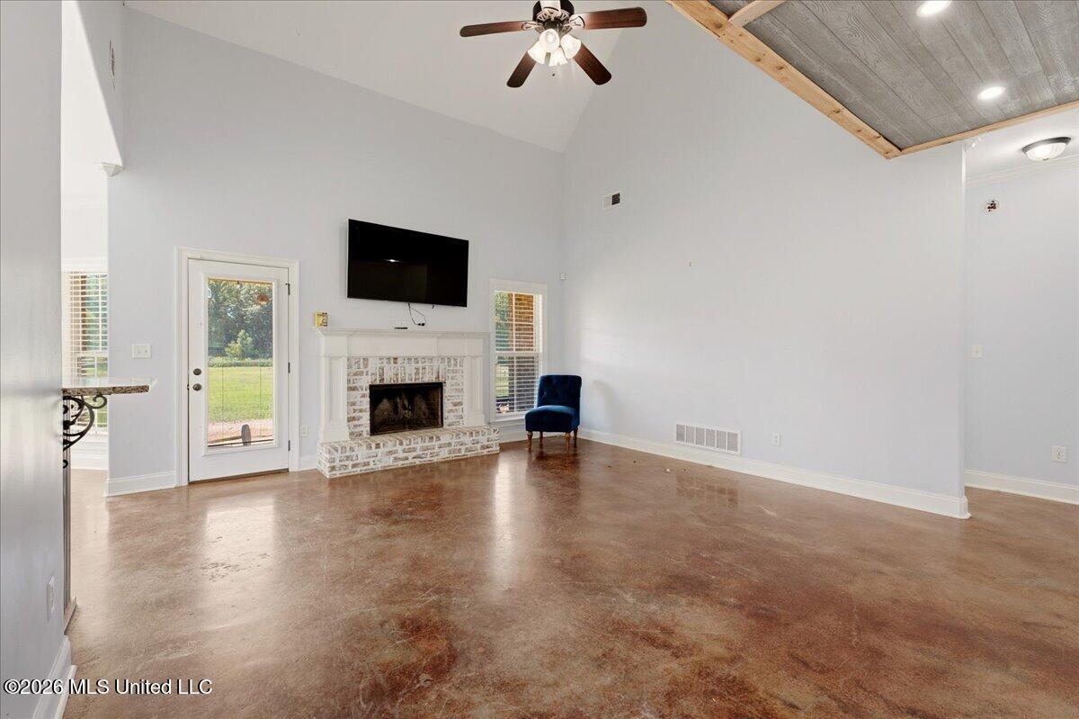 9567 Holly Springs Road Property Photo 9