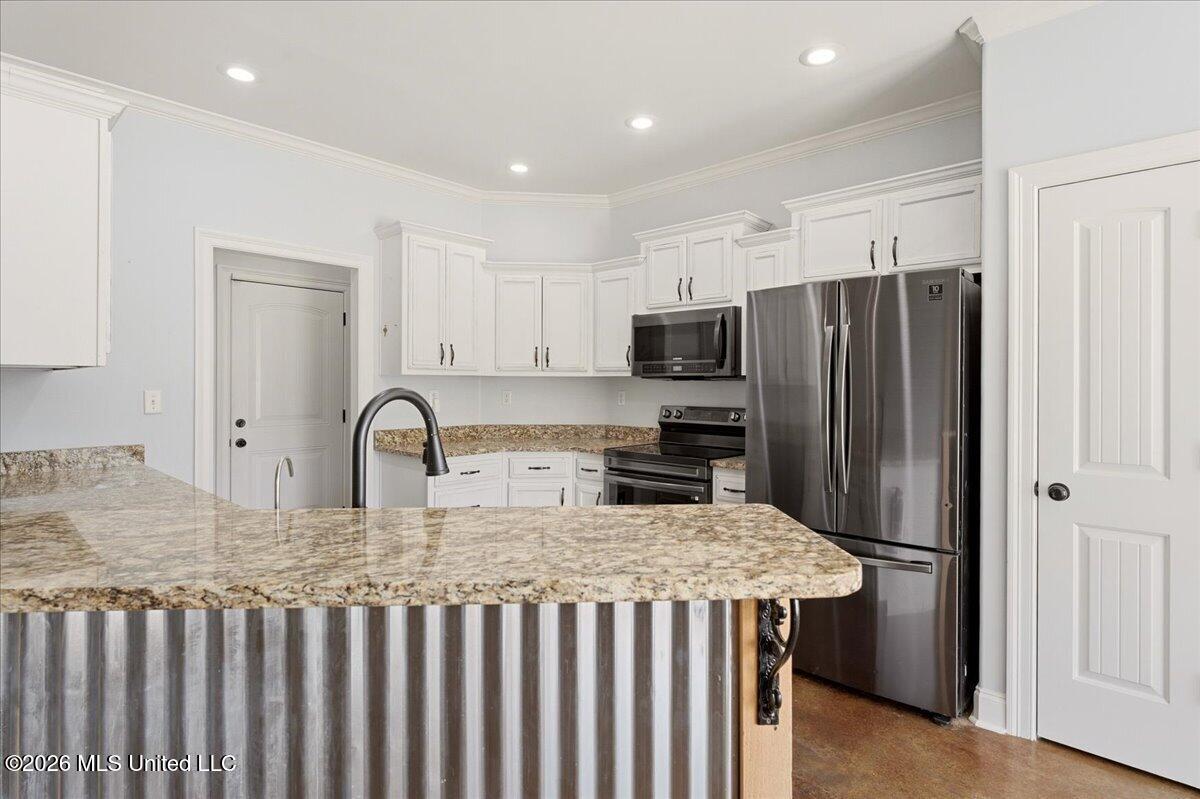 9567 Holly Springs Road Property Photo 16