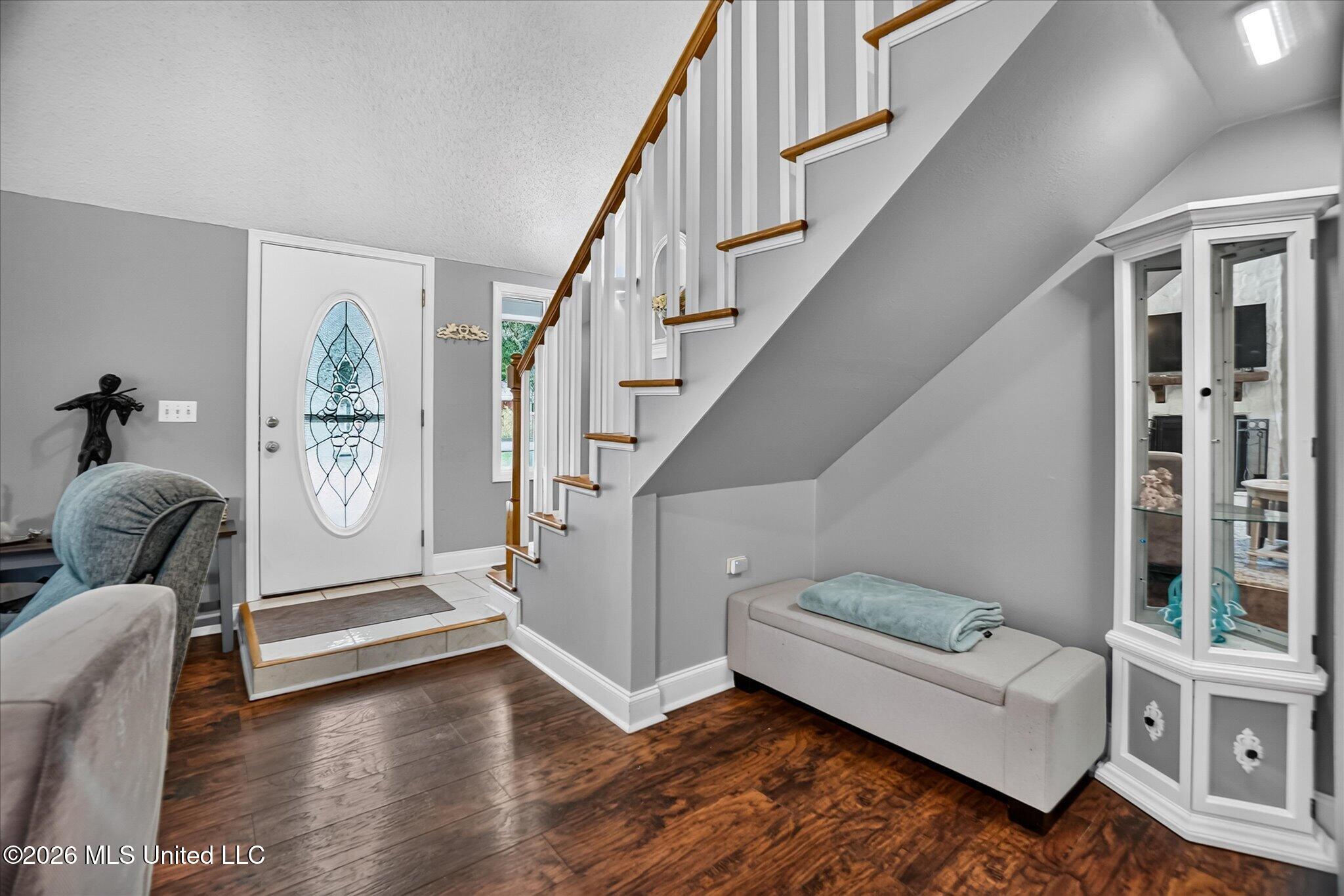 9211 Point Aux Chenes Road Property Photo 7