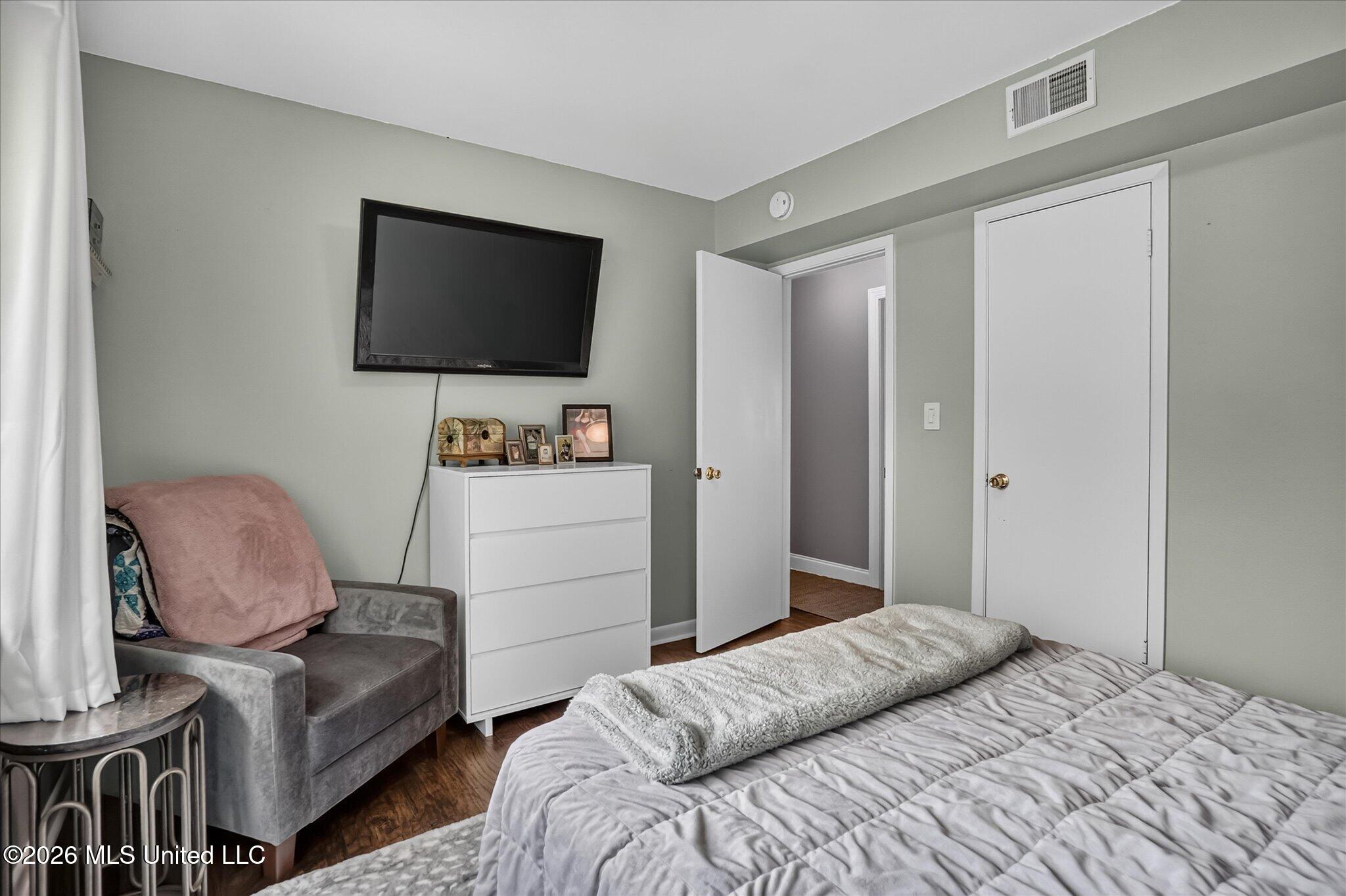 9211 Point Aux Chenes Road Property Photo 15