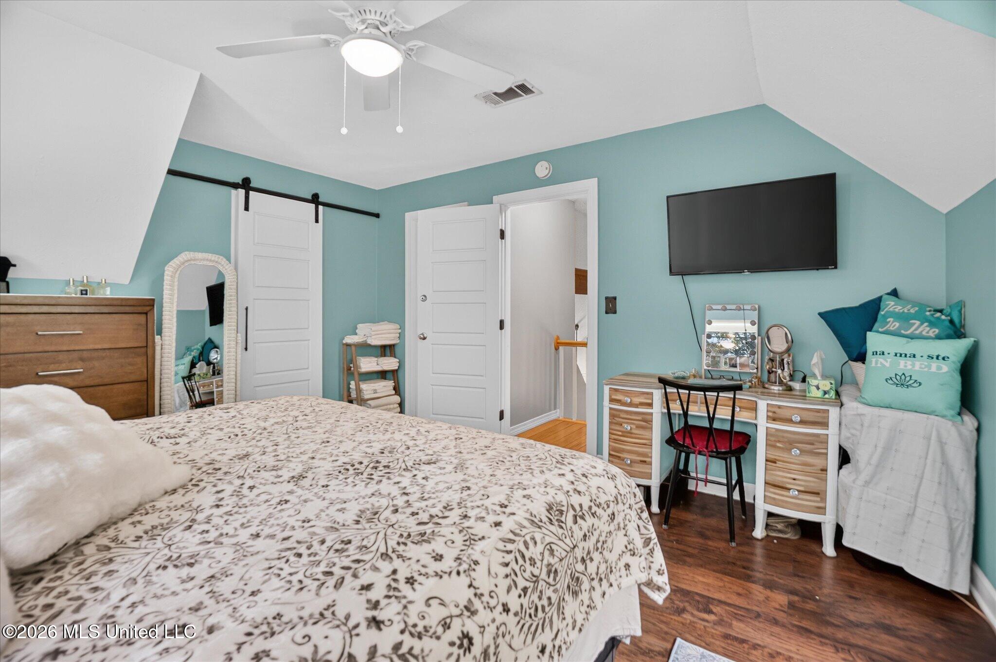 9211 Point Aux Chenes Road Property Photo 19
