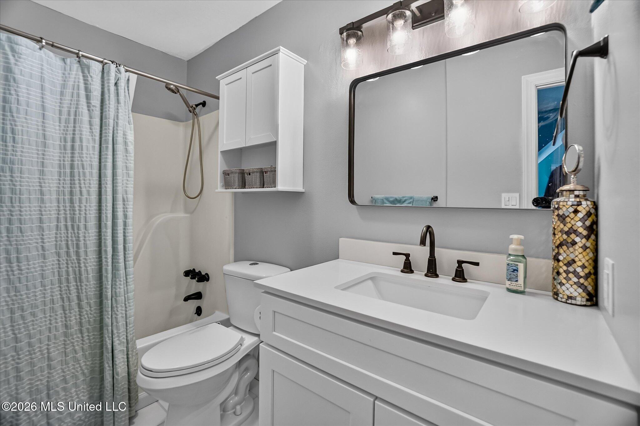 9211 Point Aux Chenes Road Property Photo 20