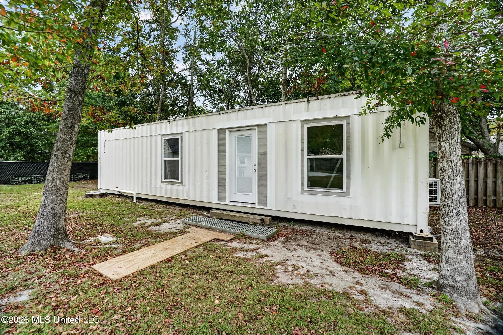 9211 Point Aux Chenes Road Property Photo 26