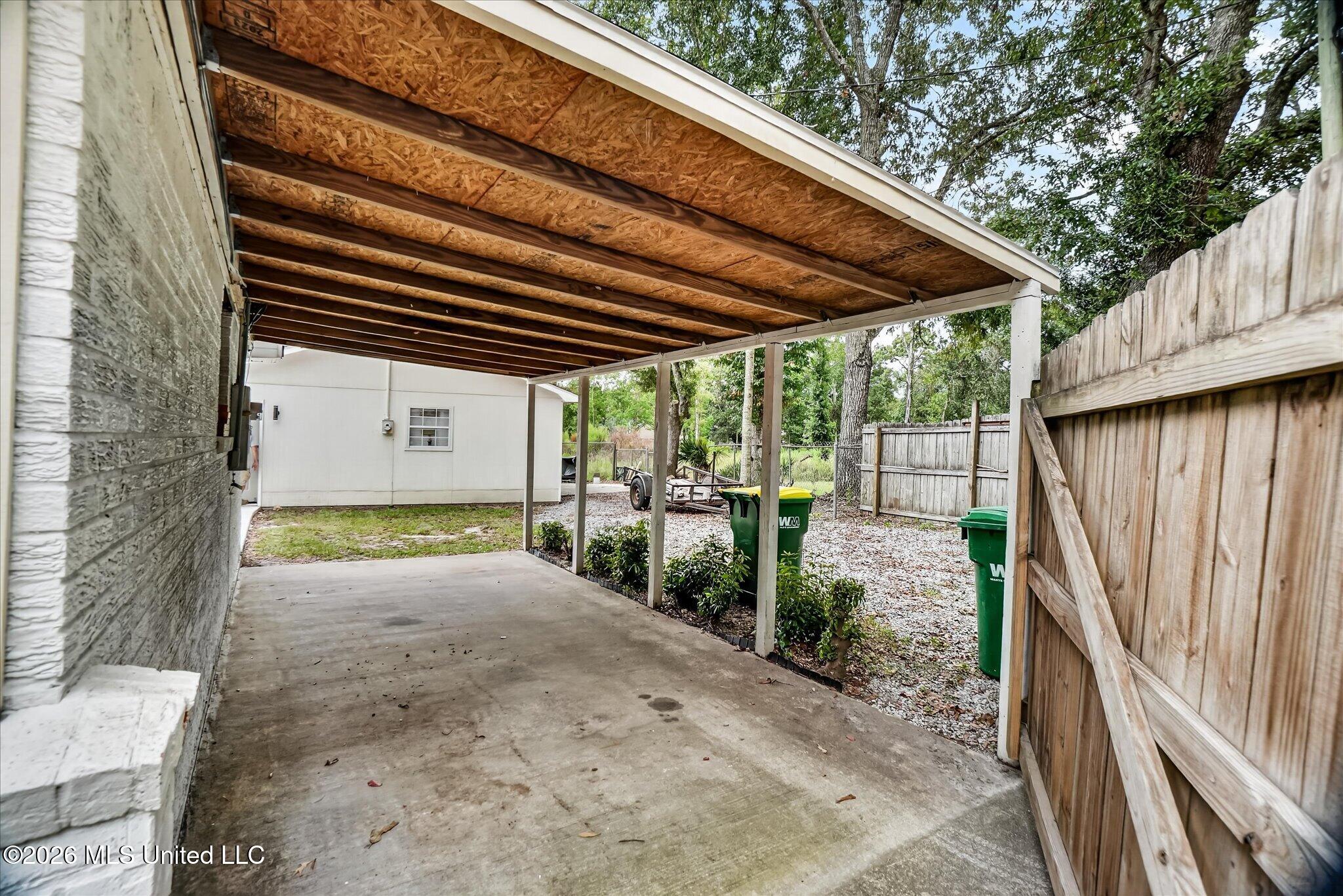 9211 Point Aux Chenes Road Property Photo 32