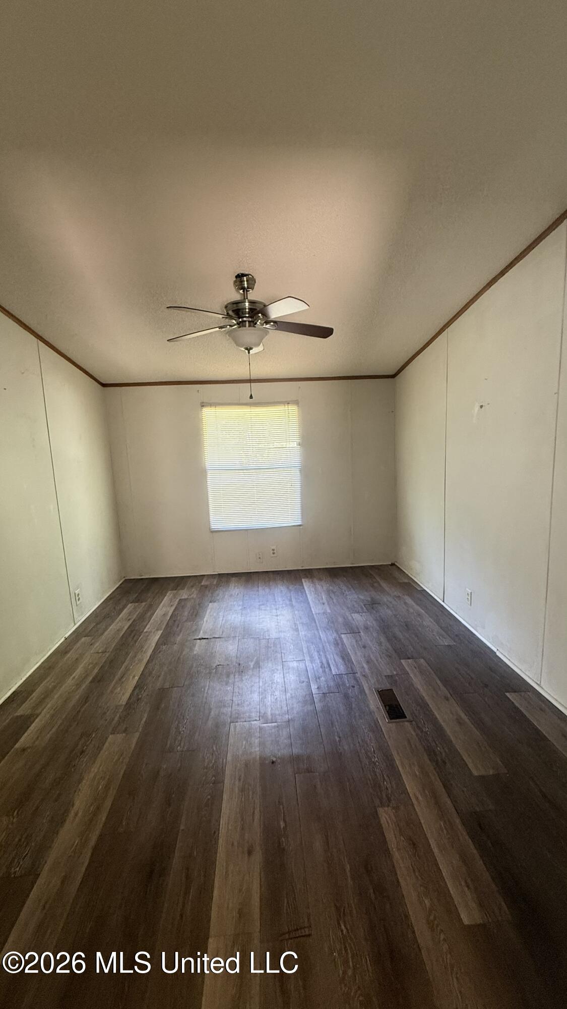 1846 Jason Way Property Photo 9