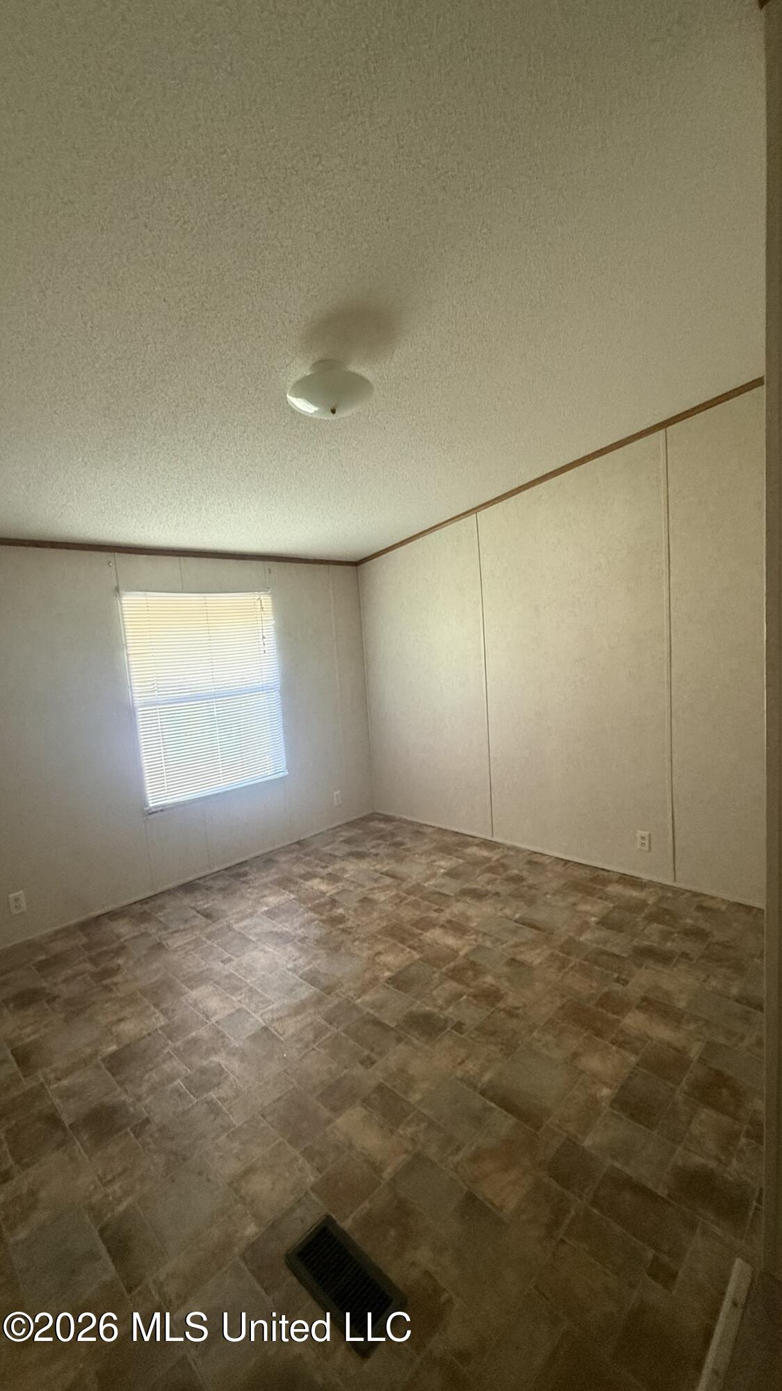 1846 Jason Way Property Photo 14