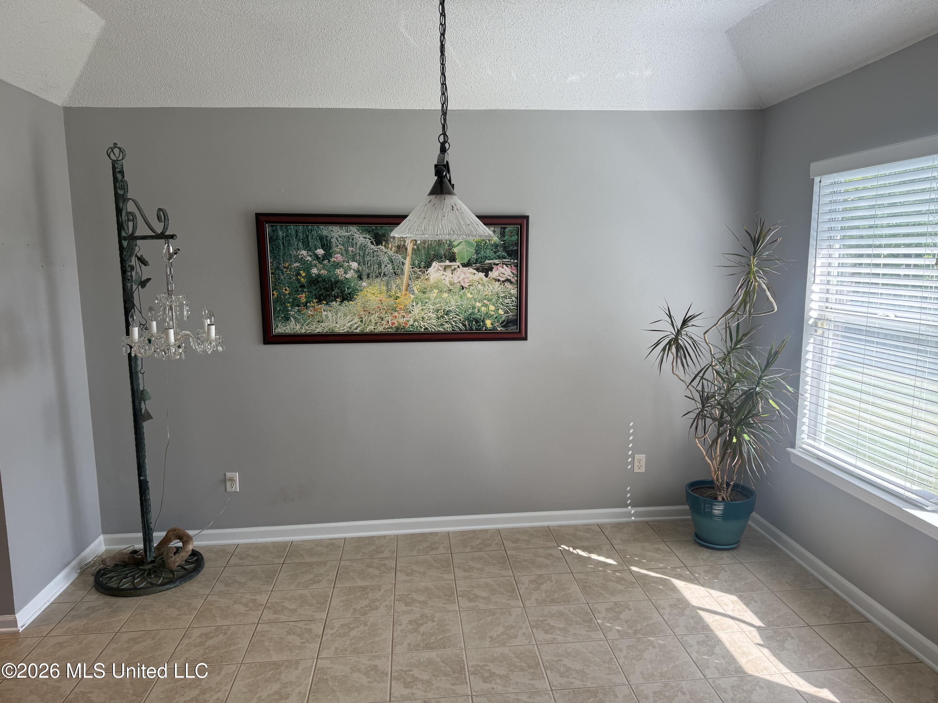 1141 Stonegate Cove Property Photo 13