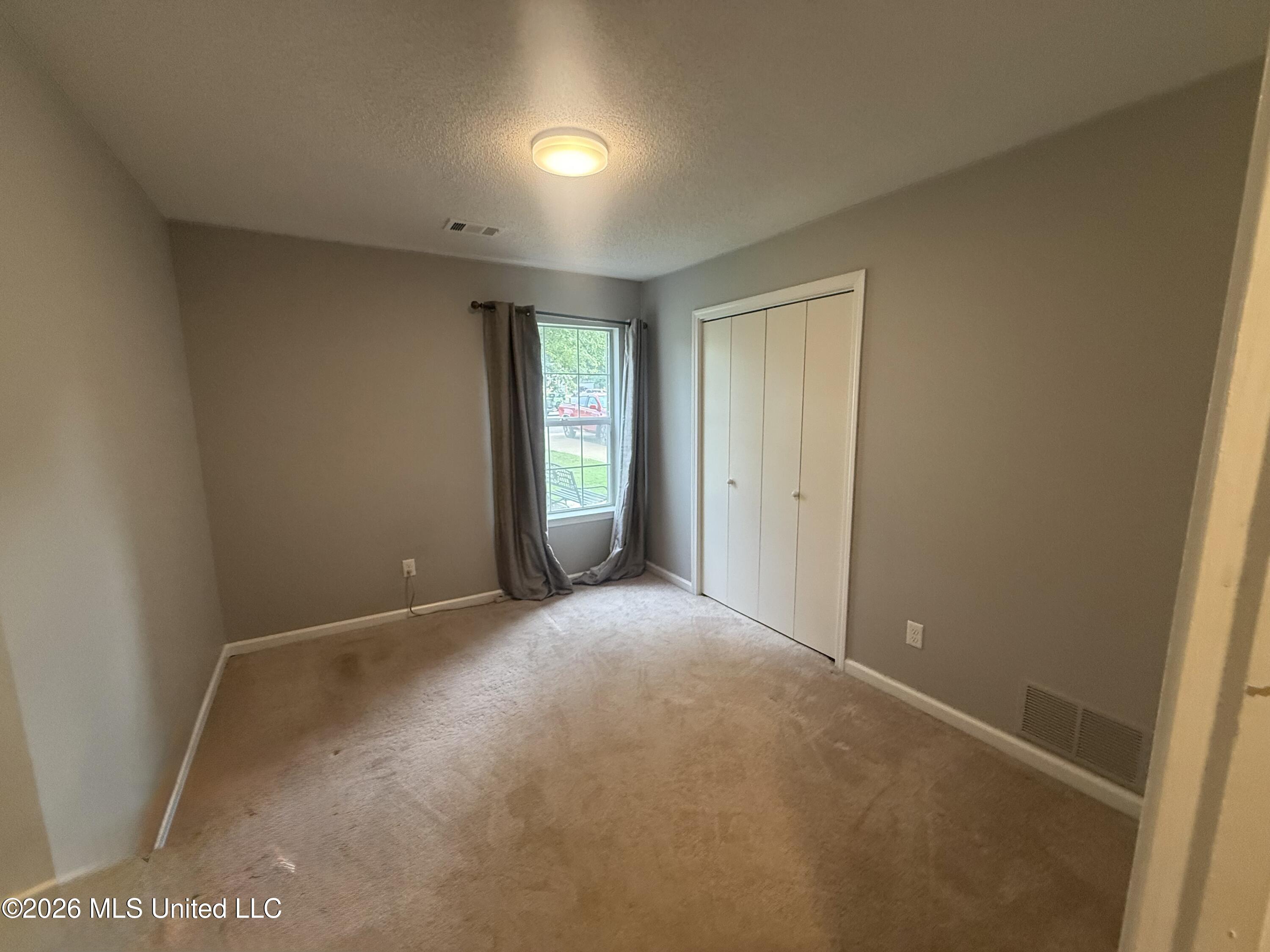 1141 Stonegate Cove Property Photo 15