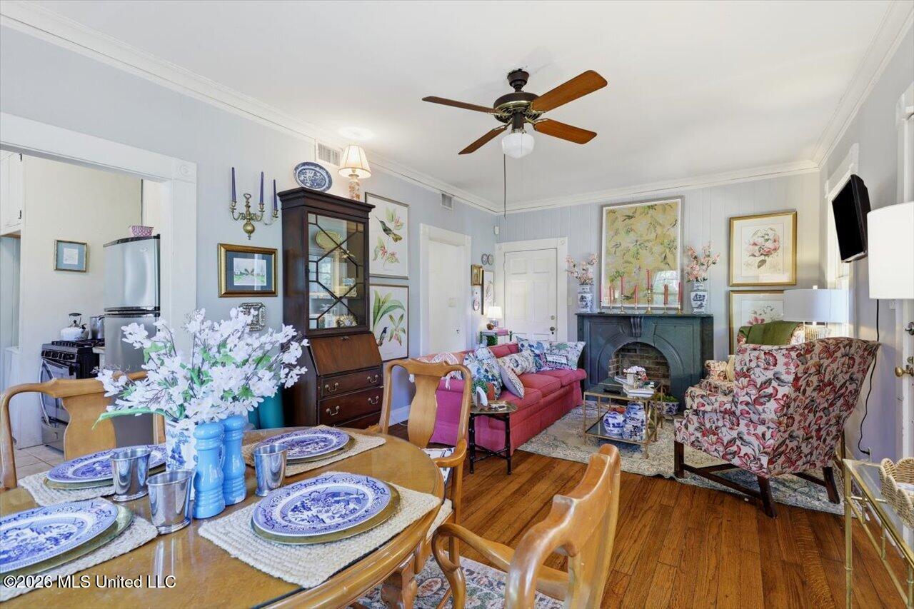 1138 Saint Ann Street Property Photo 39