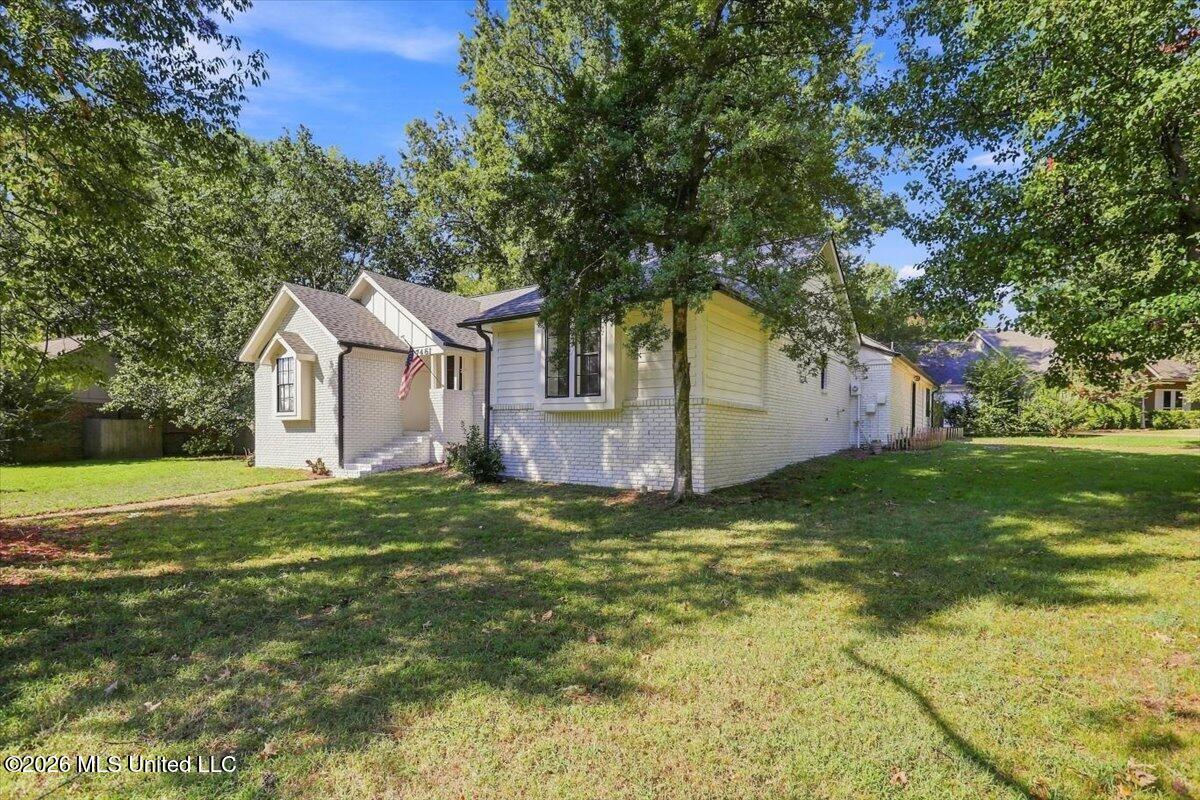 7461 Eastover Boulevard Property Photo 2