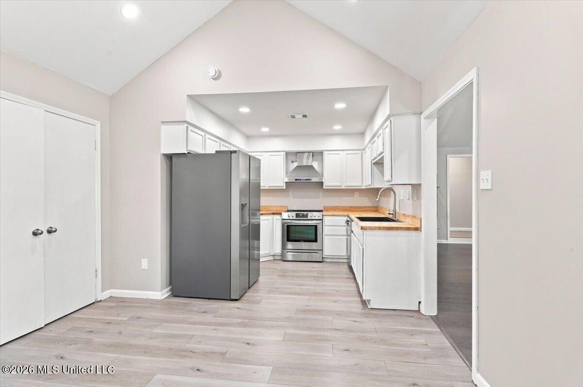 7461 Eastover Boulevard Property Photo 11