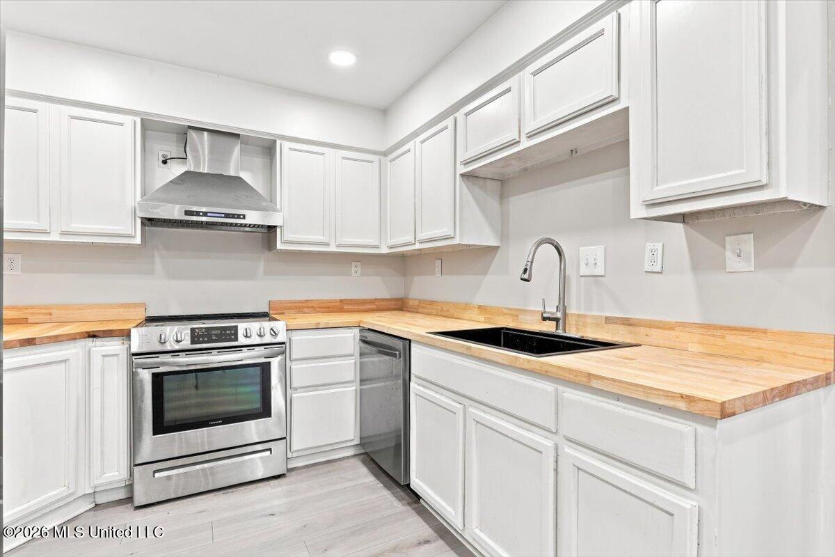 7461 Eastover Boulevard Property Photo 12
