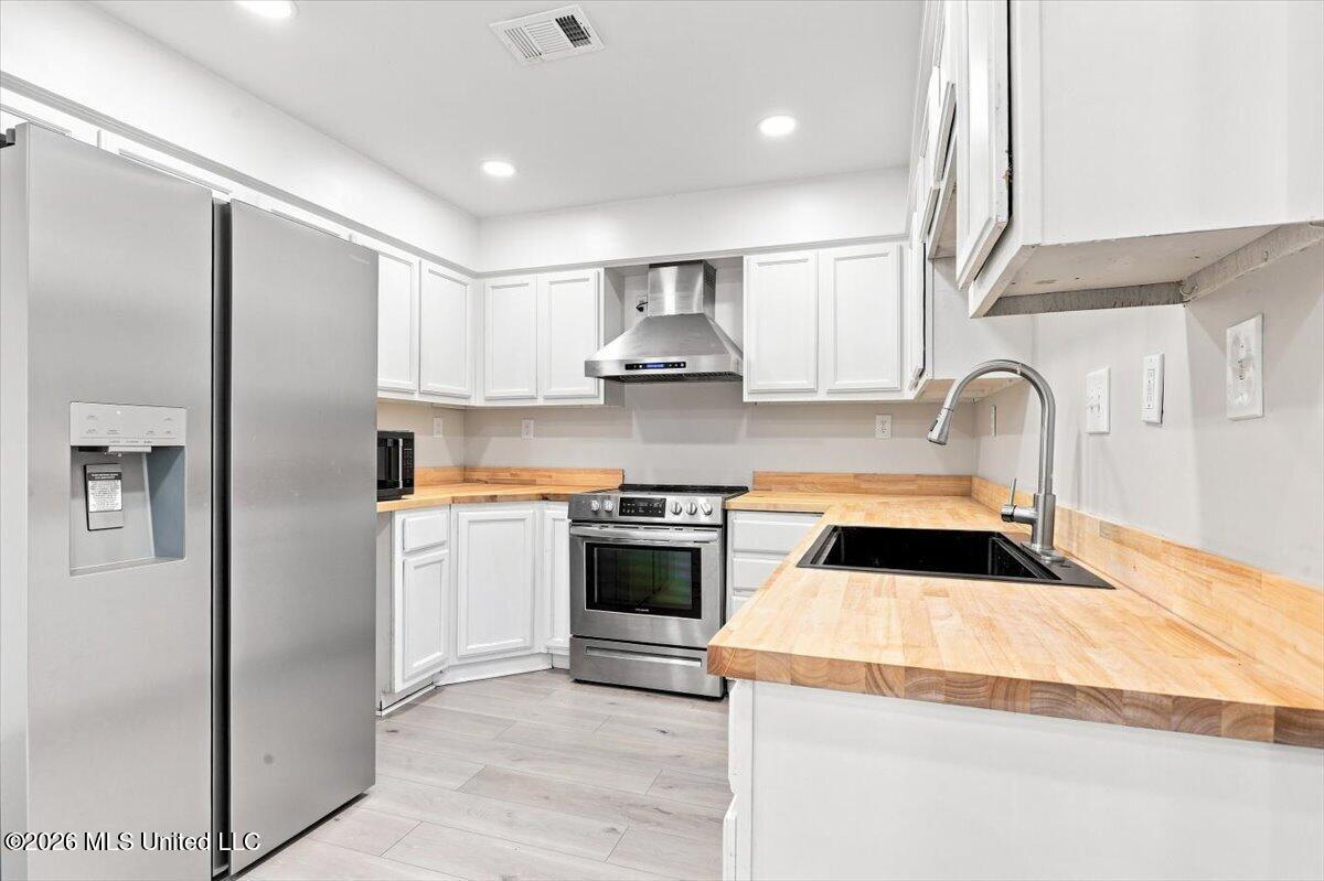 7461 Eastover Boulevard Property Photo 13