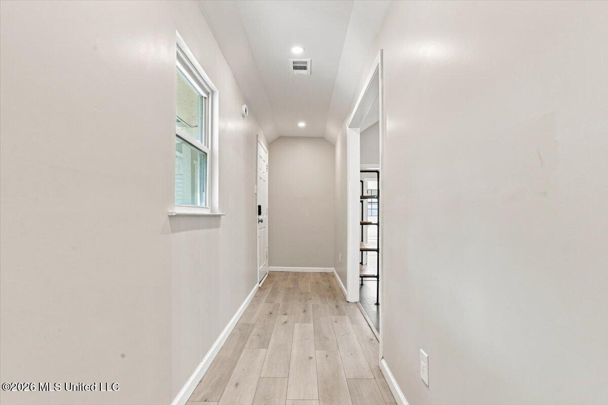 7461 Eastover Boulevard Property Photo 20