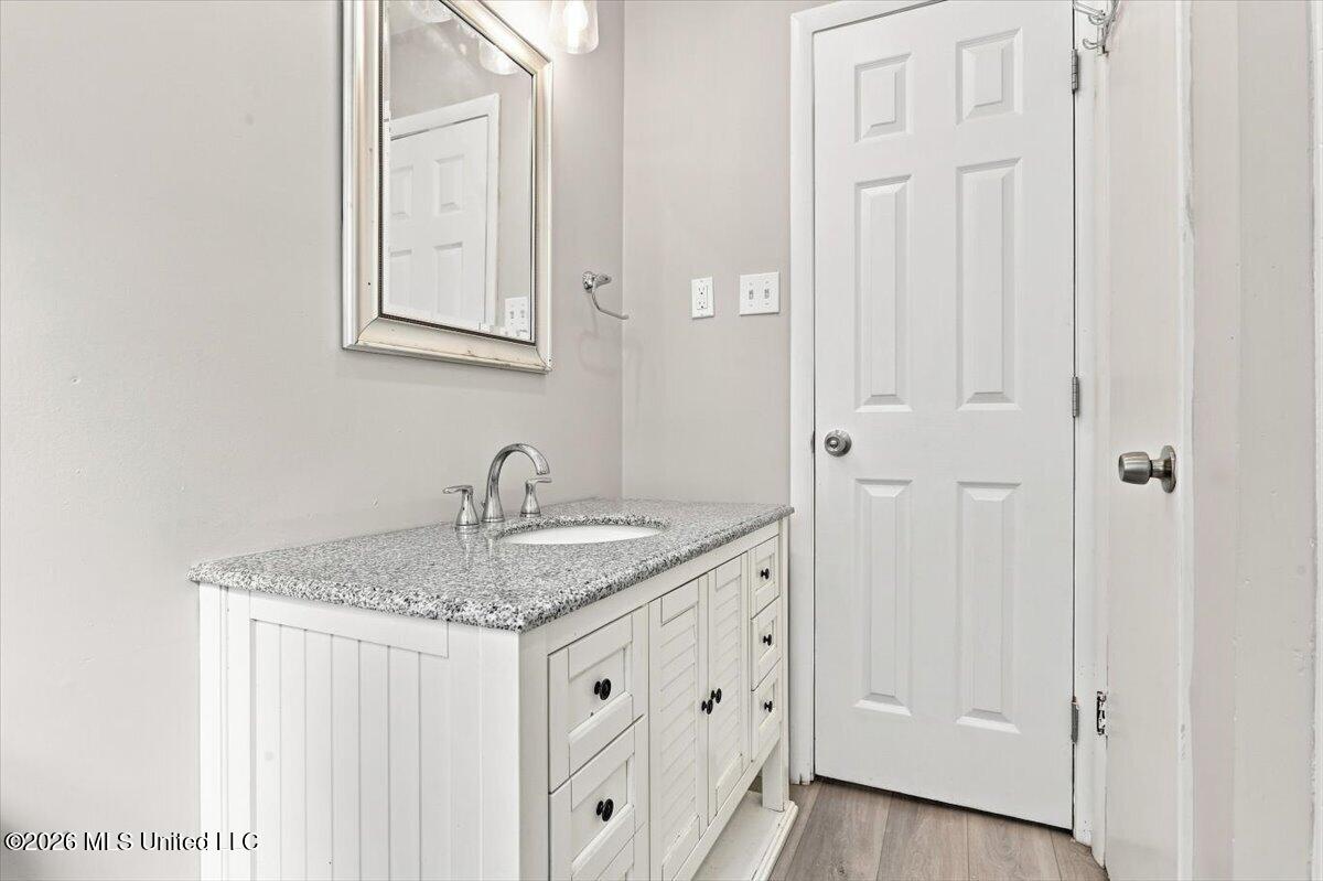 7461 Eastover Boulevard Property Photo 34