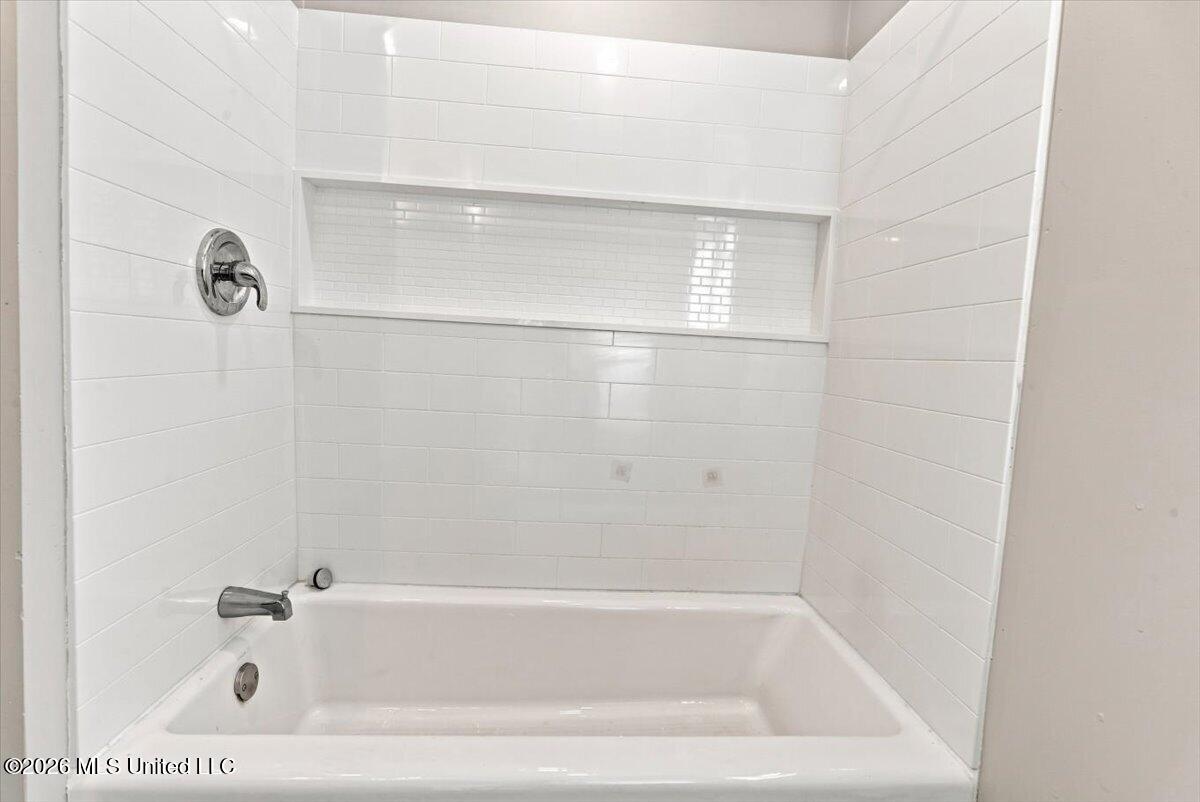 7461 Eastover Boulevard Property Photo 35