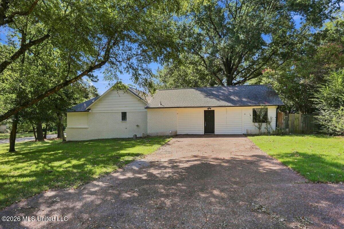 7461 Eastover Boulevard Property Photo 40