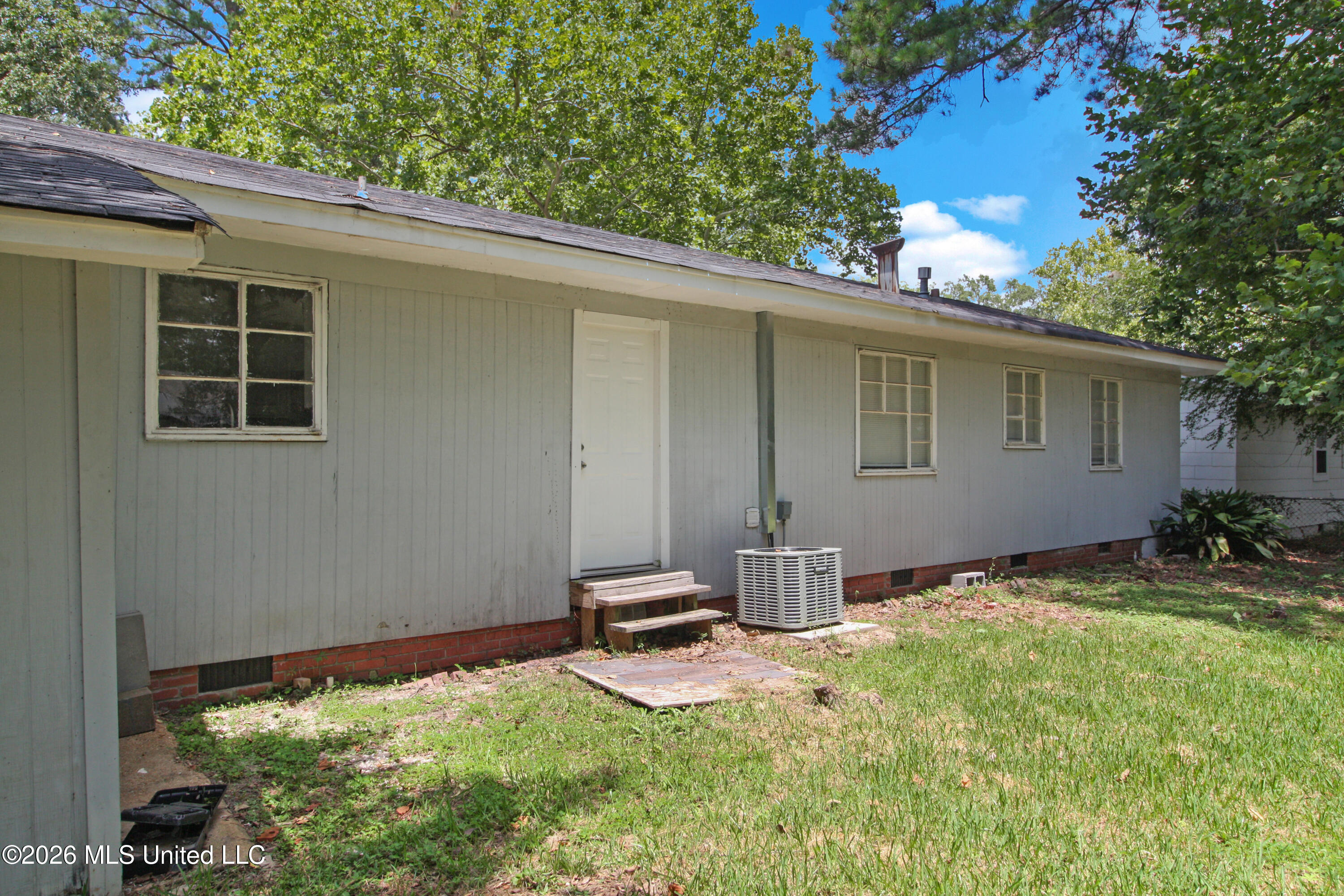 515 Woodward Avenue Property Photo 22