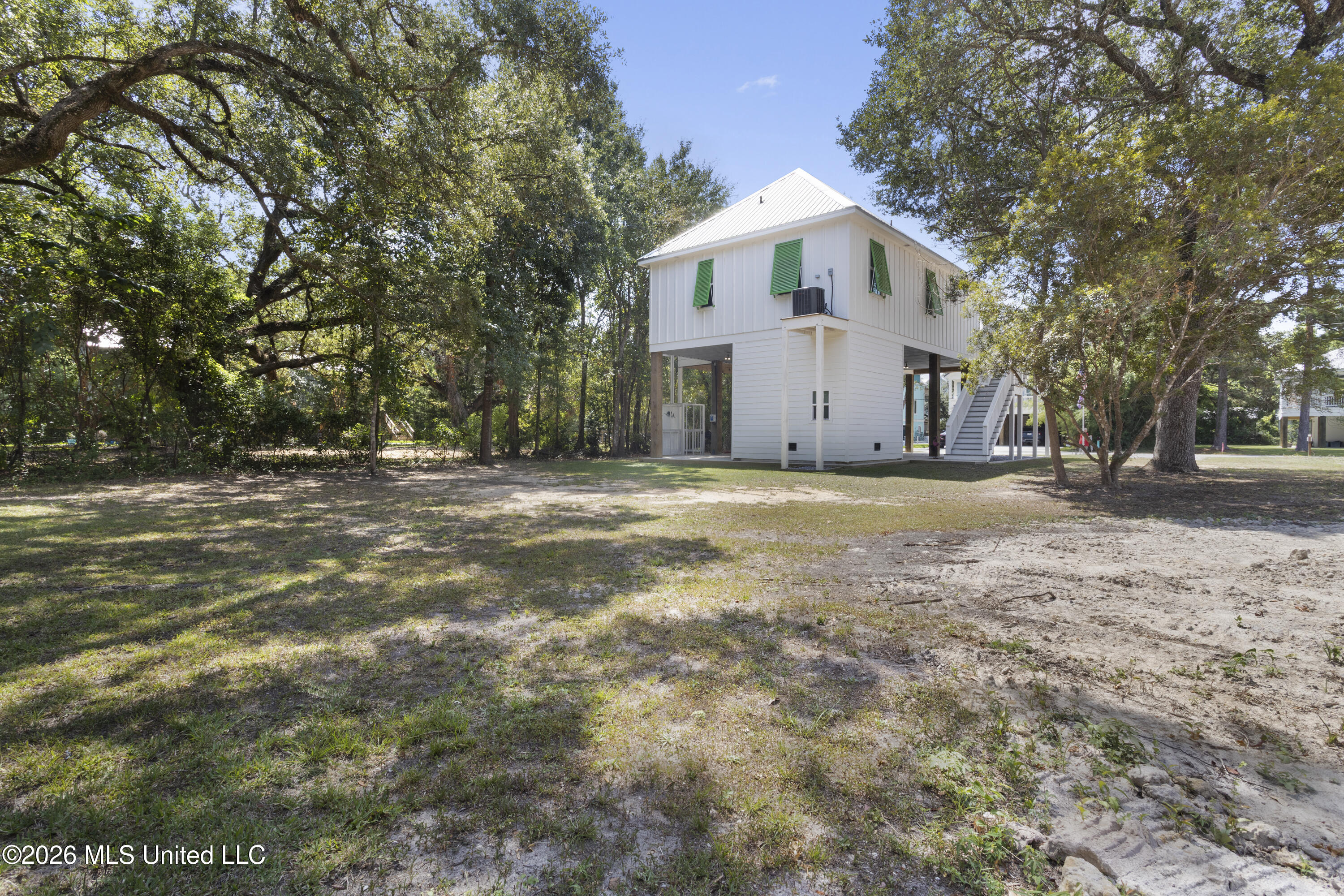 231 Leonhard Avenue Property Photo 51