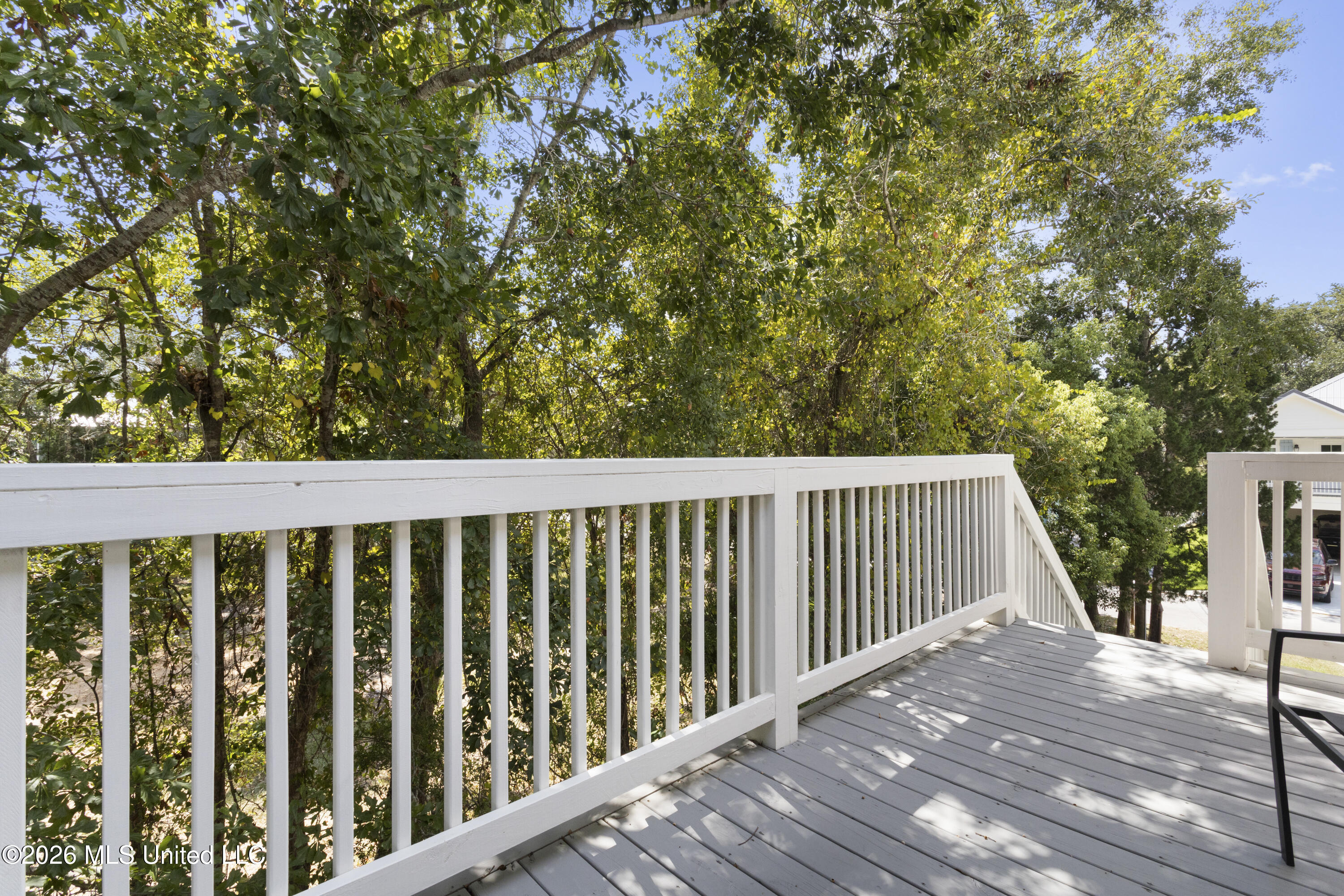 231 Leonhard Avenue Property Photo 53