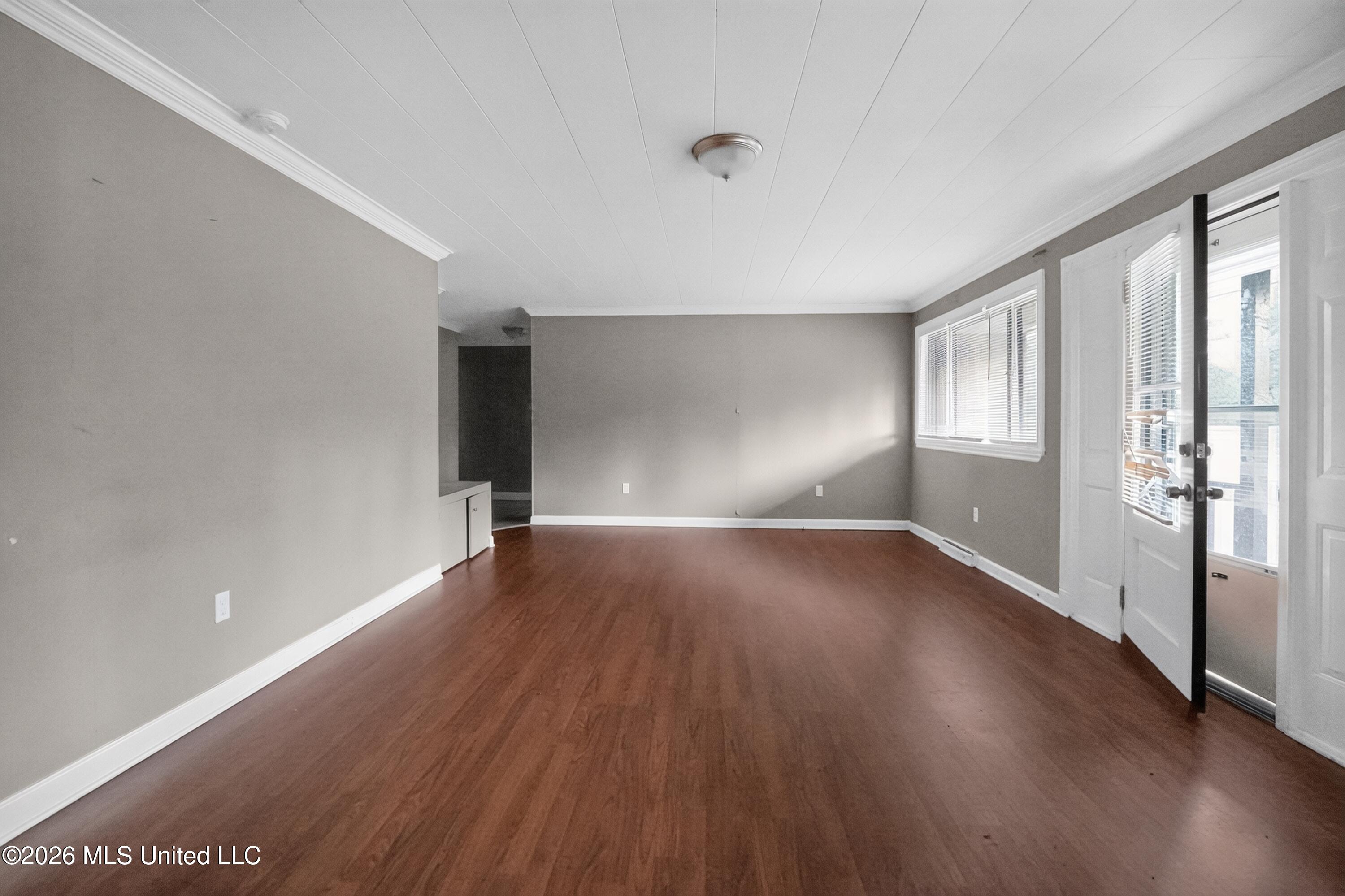 511 Pinecrest Circle Property Photo 6